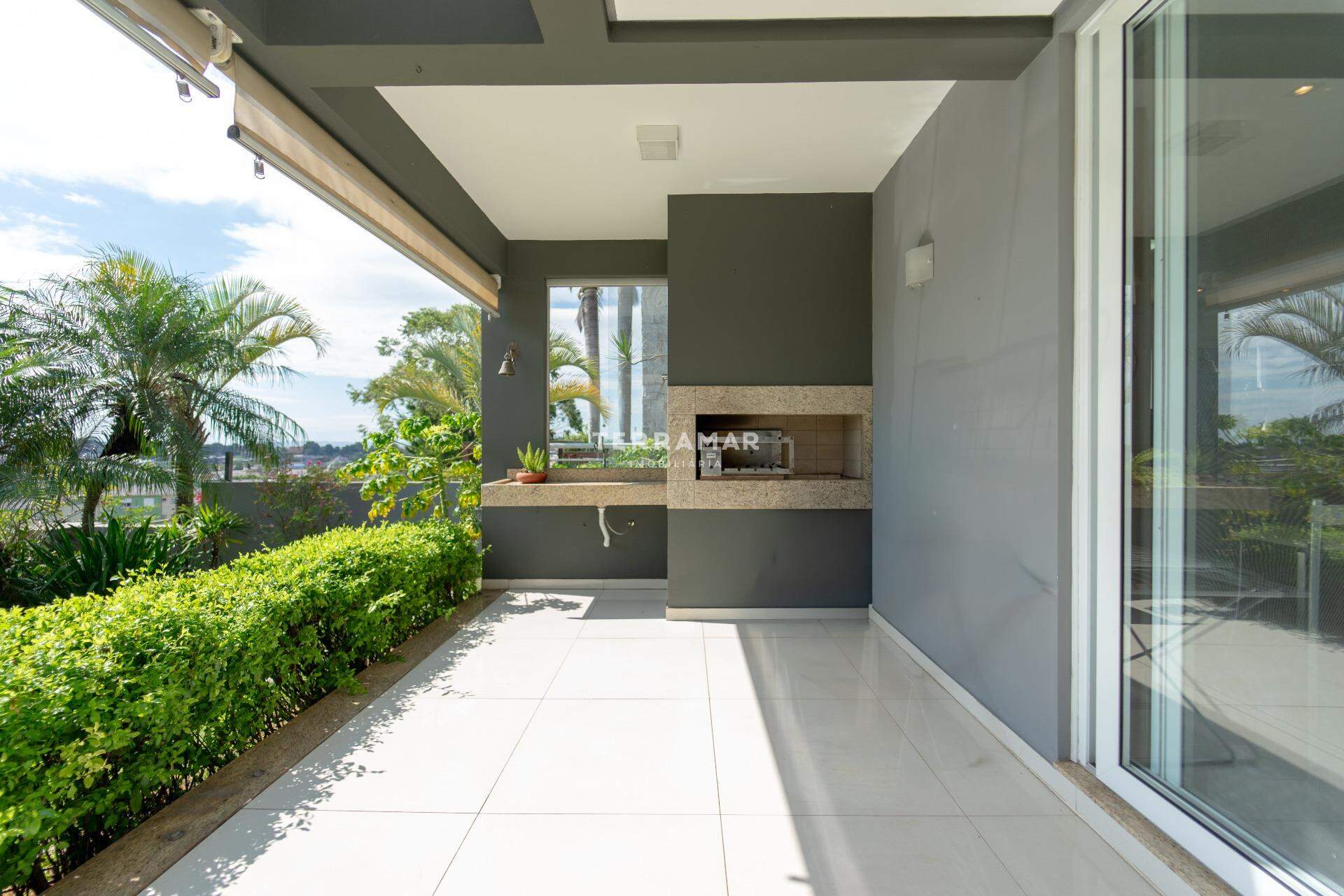 Casa em condomínio à venda no Canudos: 