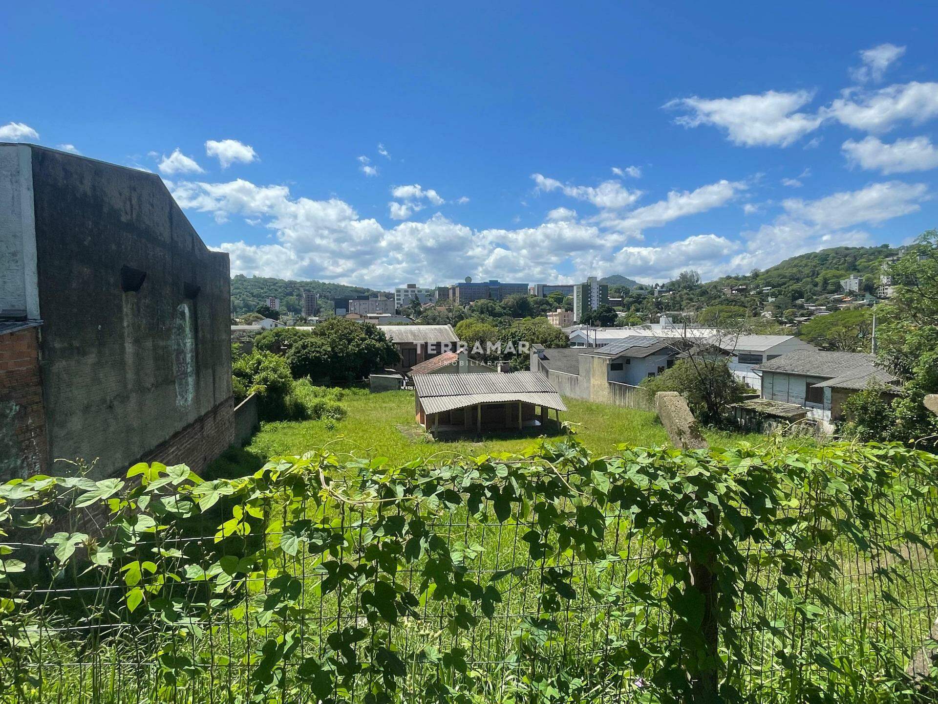 Terreno à venda no Vila Nova: 