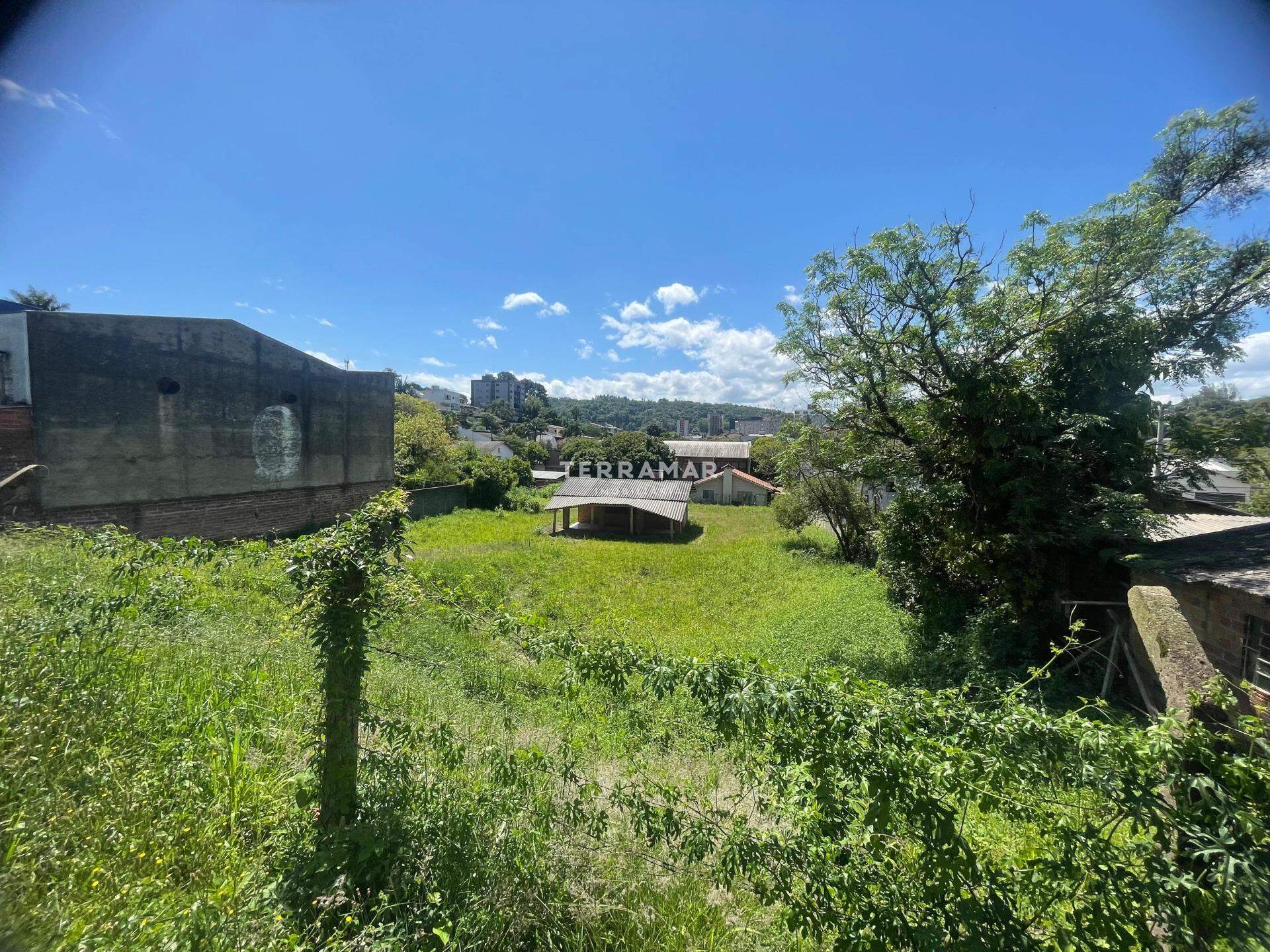 Terreno à venda no Vila Nova: 
