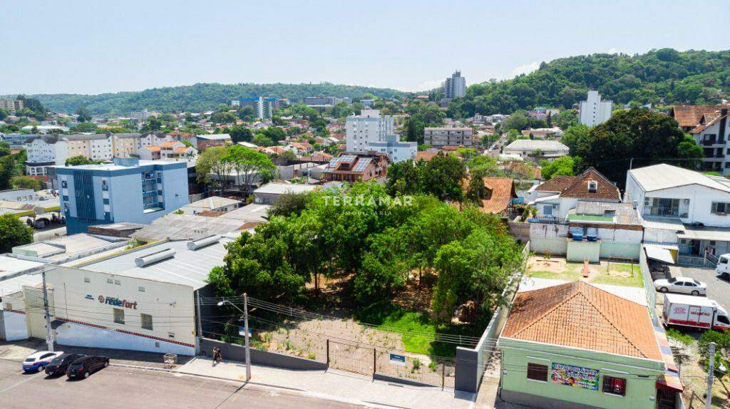 Terreno à venda no Vila Nova: 