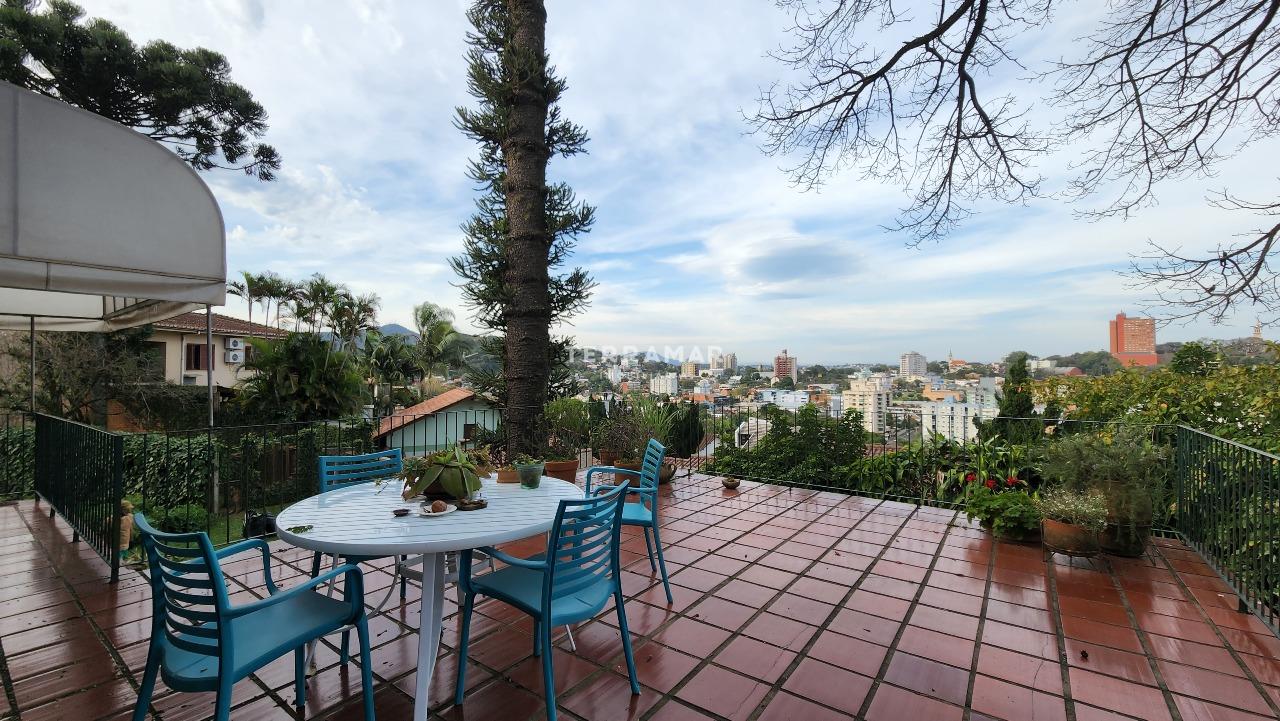 Casa à venda no Guarani: 