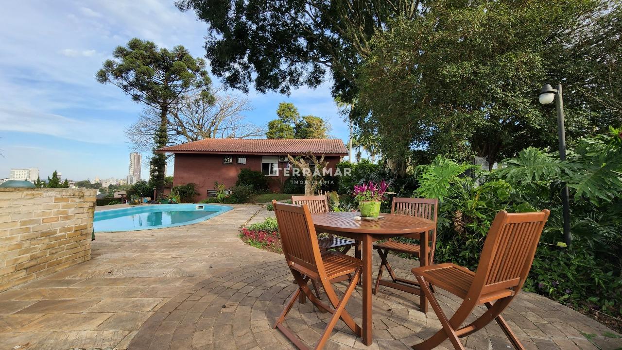 Casa à venda no Guarani: 