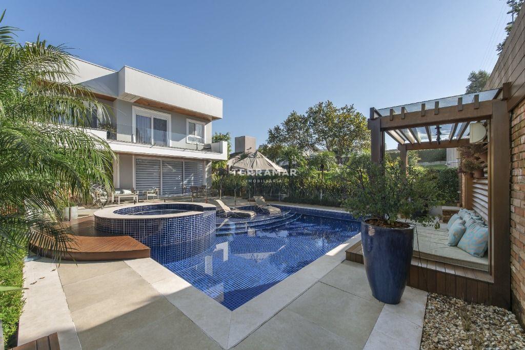 Casa em condomínio à venda no Hamburgo Velho: 