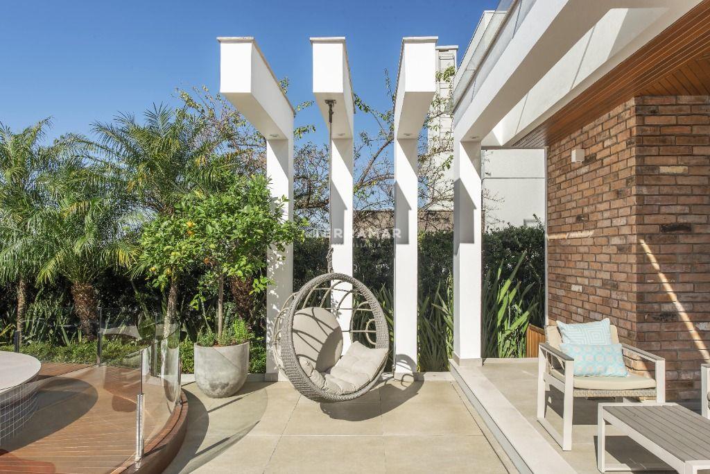 Casa em condomínio à venda no Hamburgo Velho: 