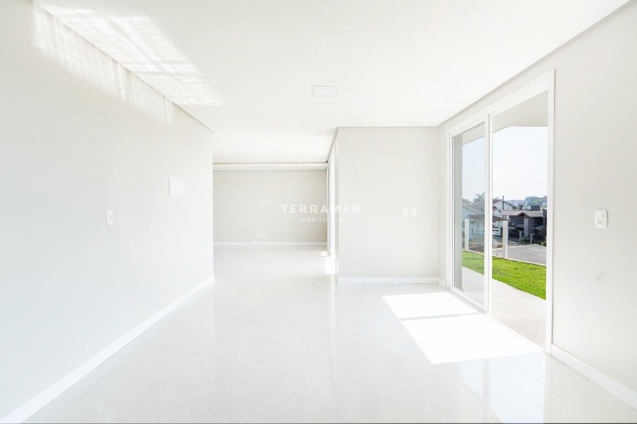 Casa à venda no Guarani: 