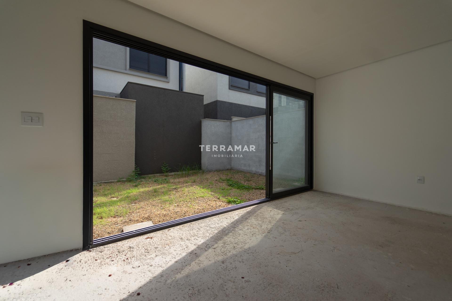 Casa em condomínio à venda no Vila Rosa: 