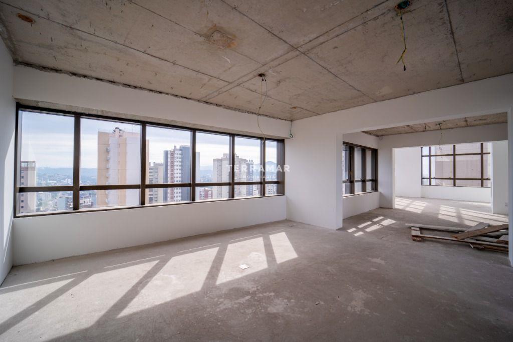 Apartamento Duplex à venda no Centro: 