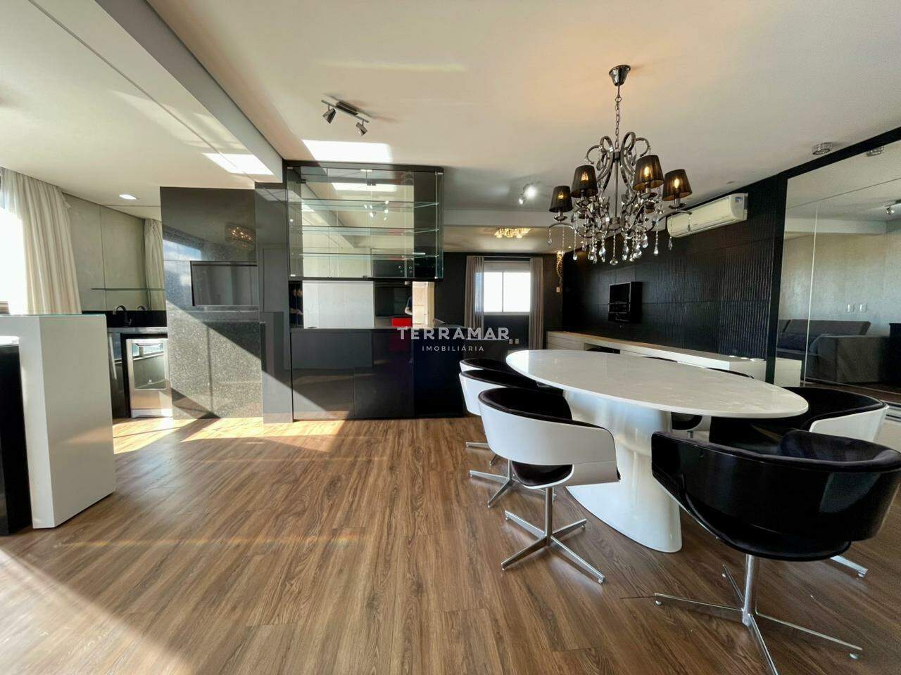 Apartamento para aluguel no Centro: 