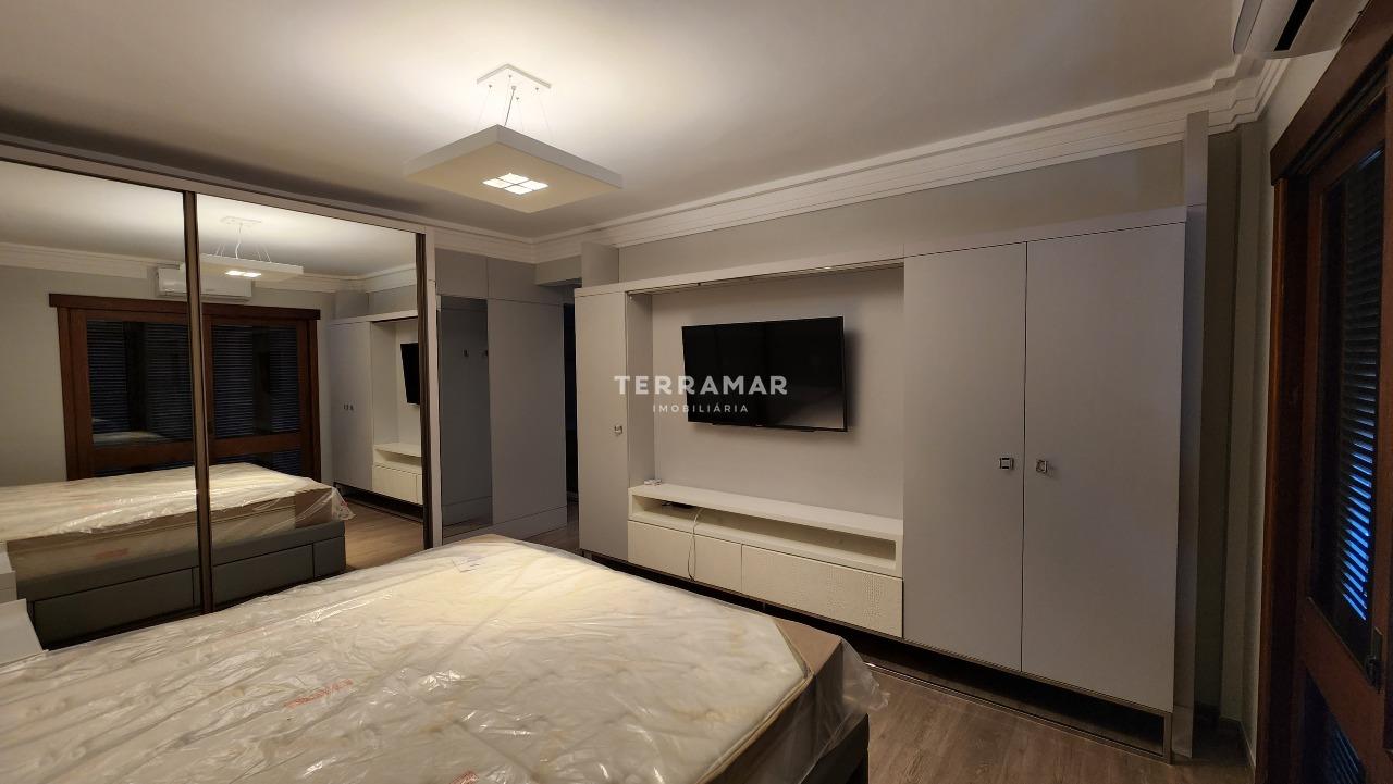 Cobertura à venda no Centro: 