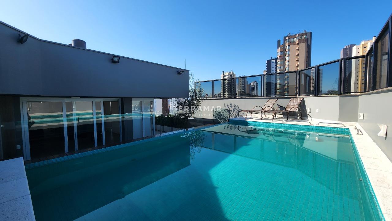 Cobertura à venda no Centro: 