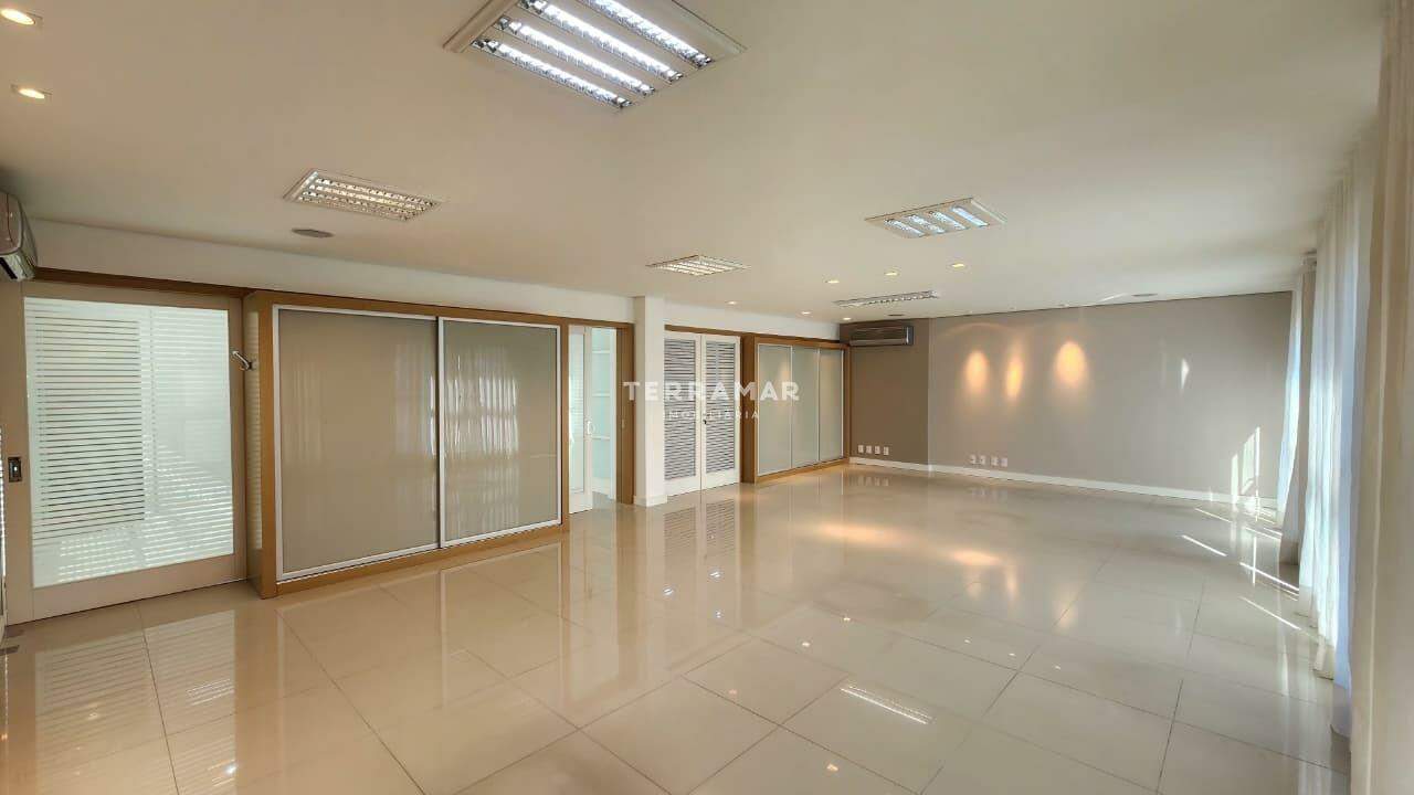 Sala comercial para aluguel no Centro: