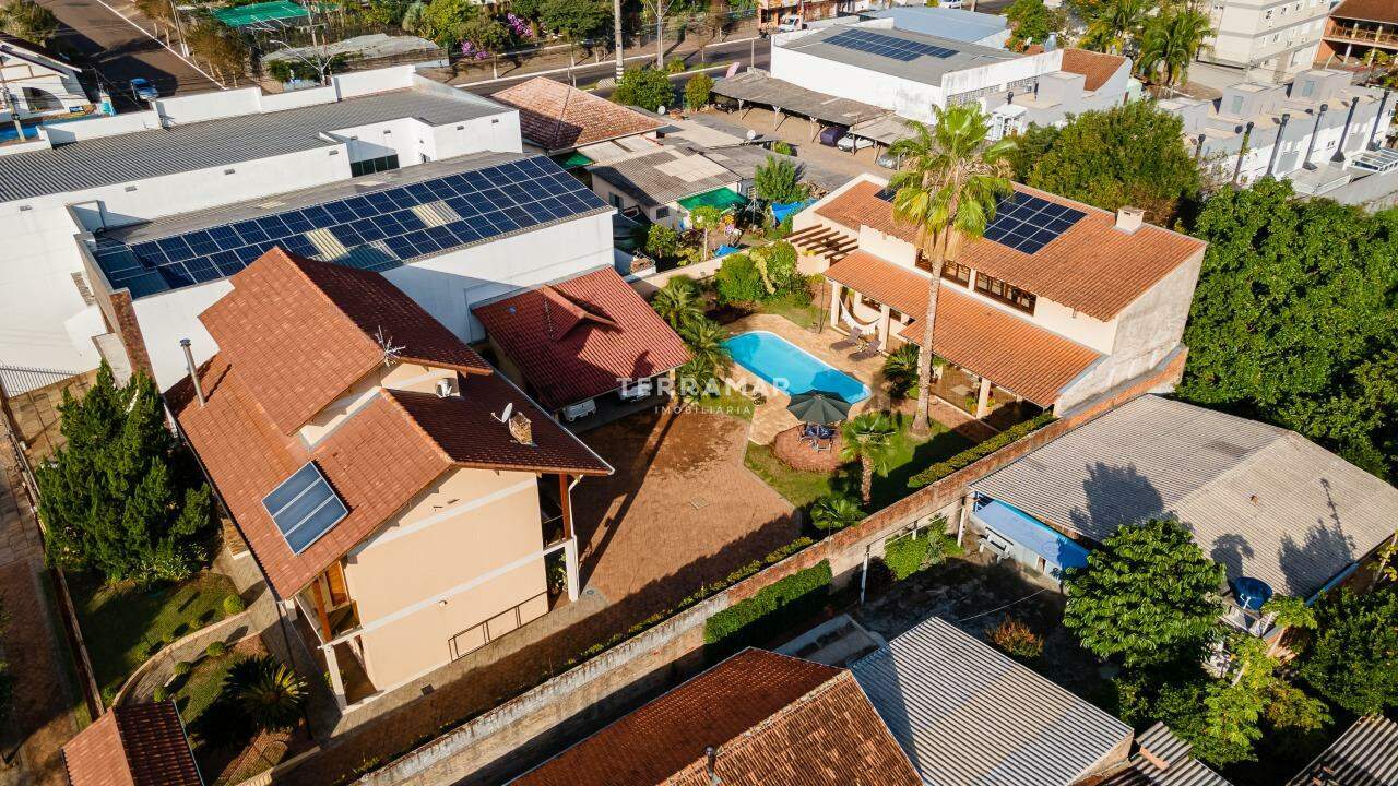 Casa à venda no Industrial: