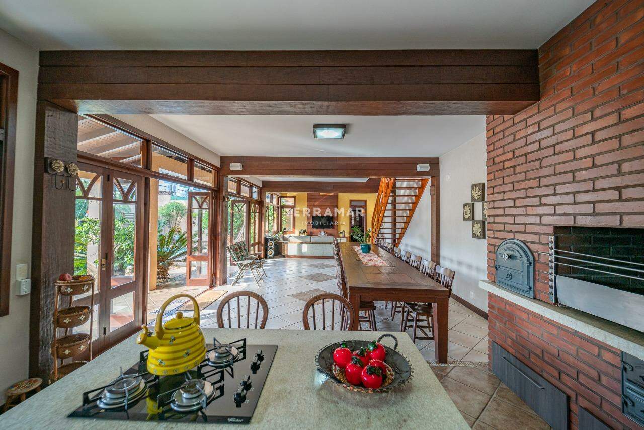 Casa à venda no Industrial: