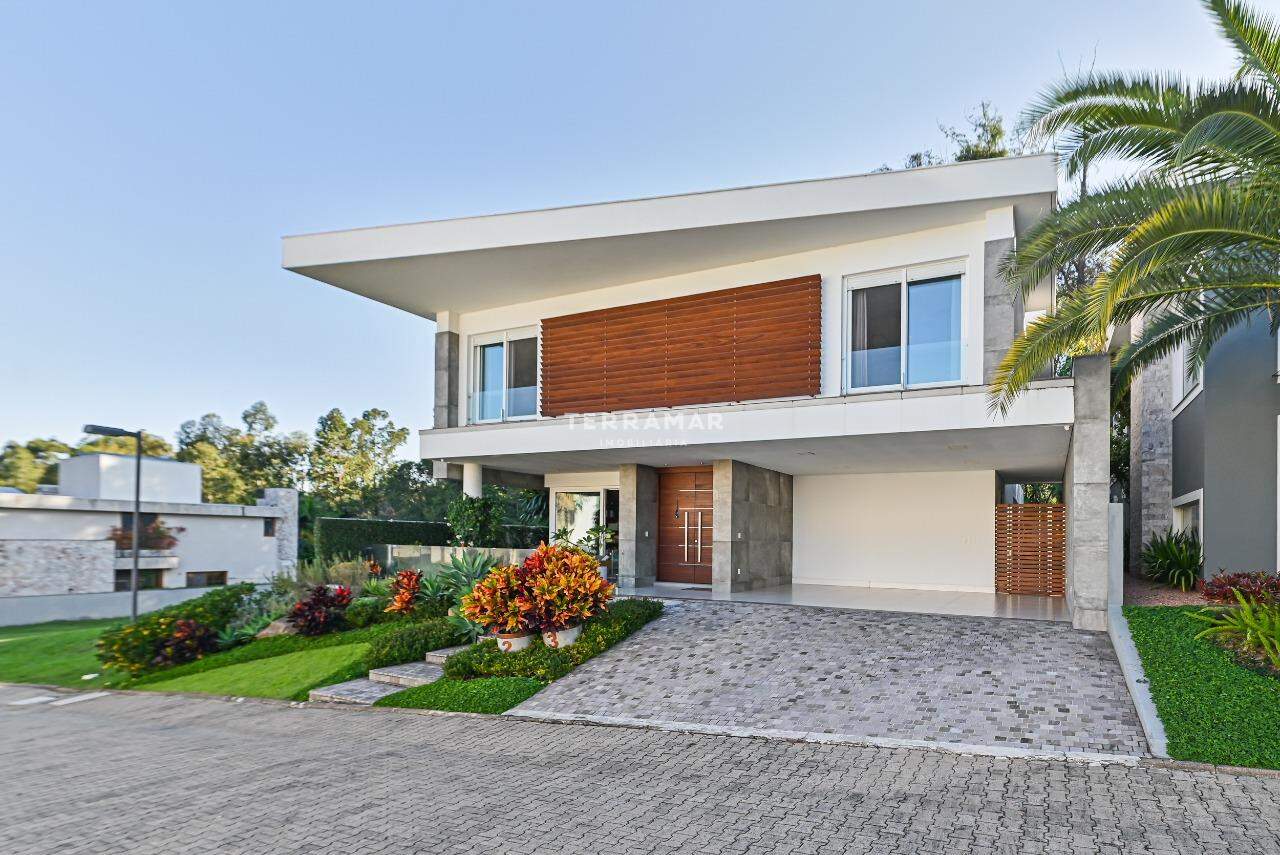 Casa em condomínio à venda no Canudos: 