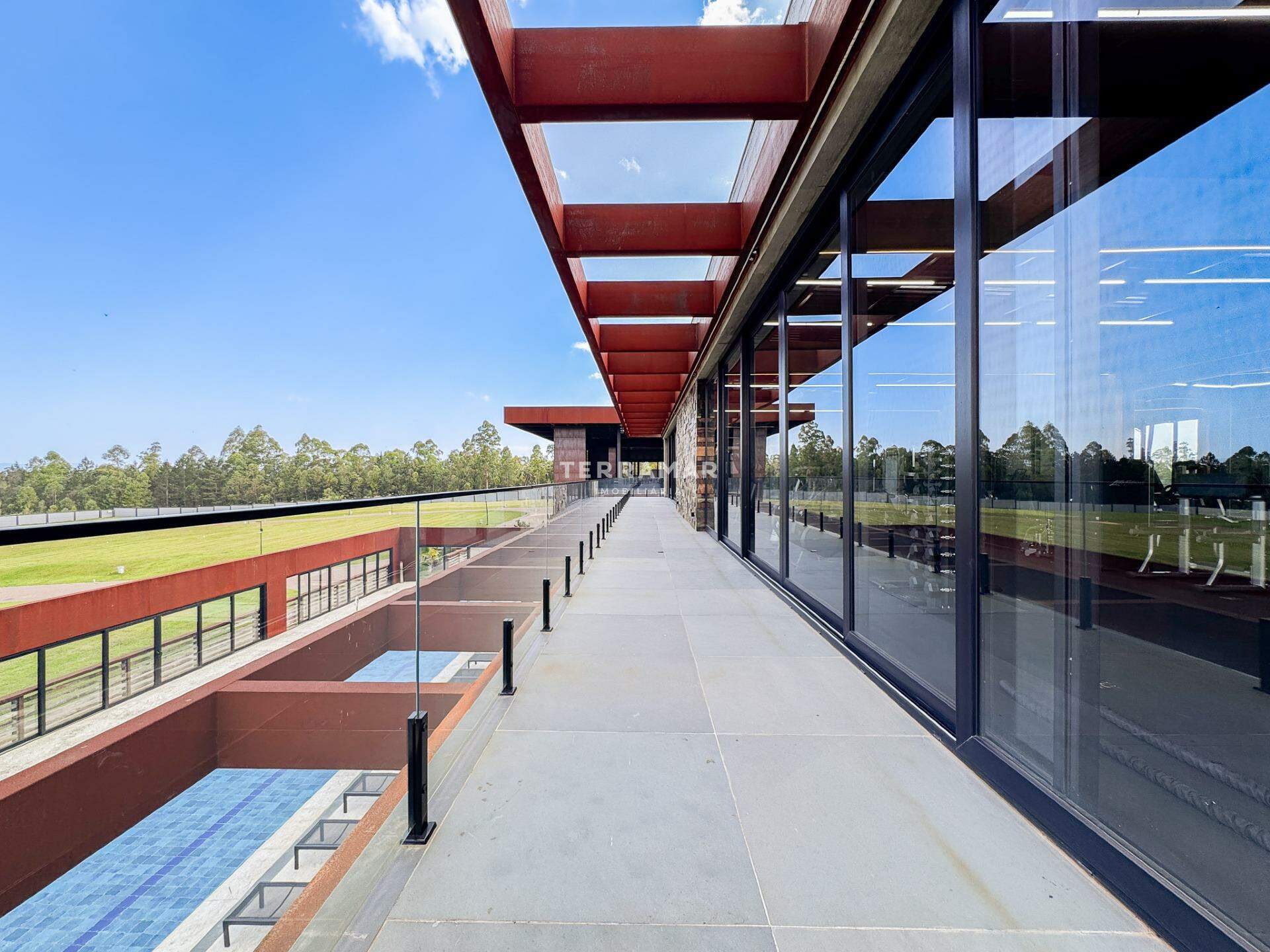 Lote em condomínio à venda no Hamburgo Village The Place: 