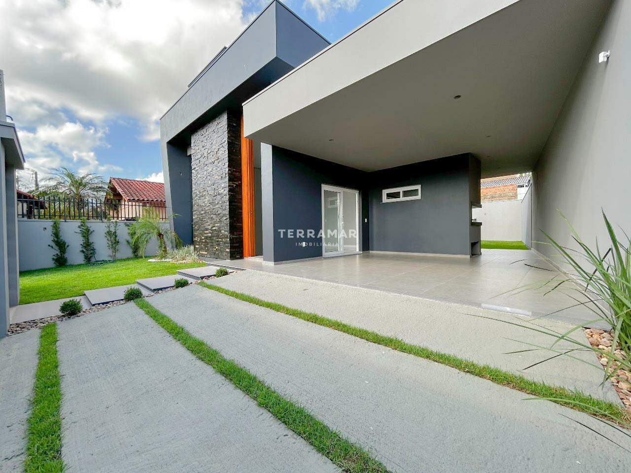 Casa à venda no Guarani: 