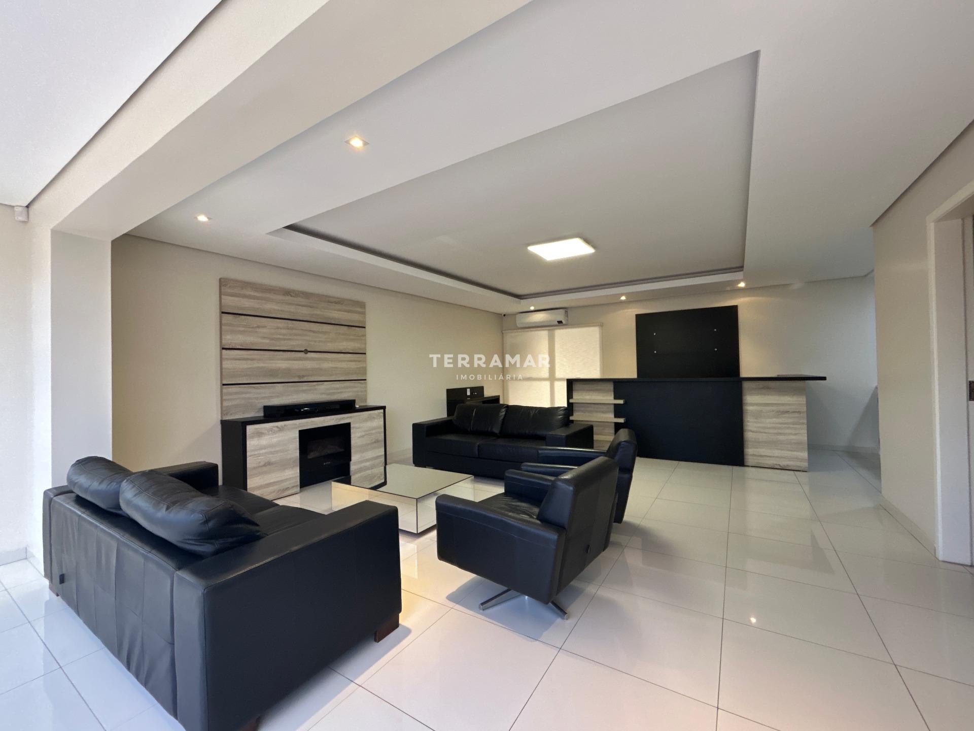 Casa Comercial à venda no Guarani: 