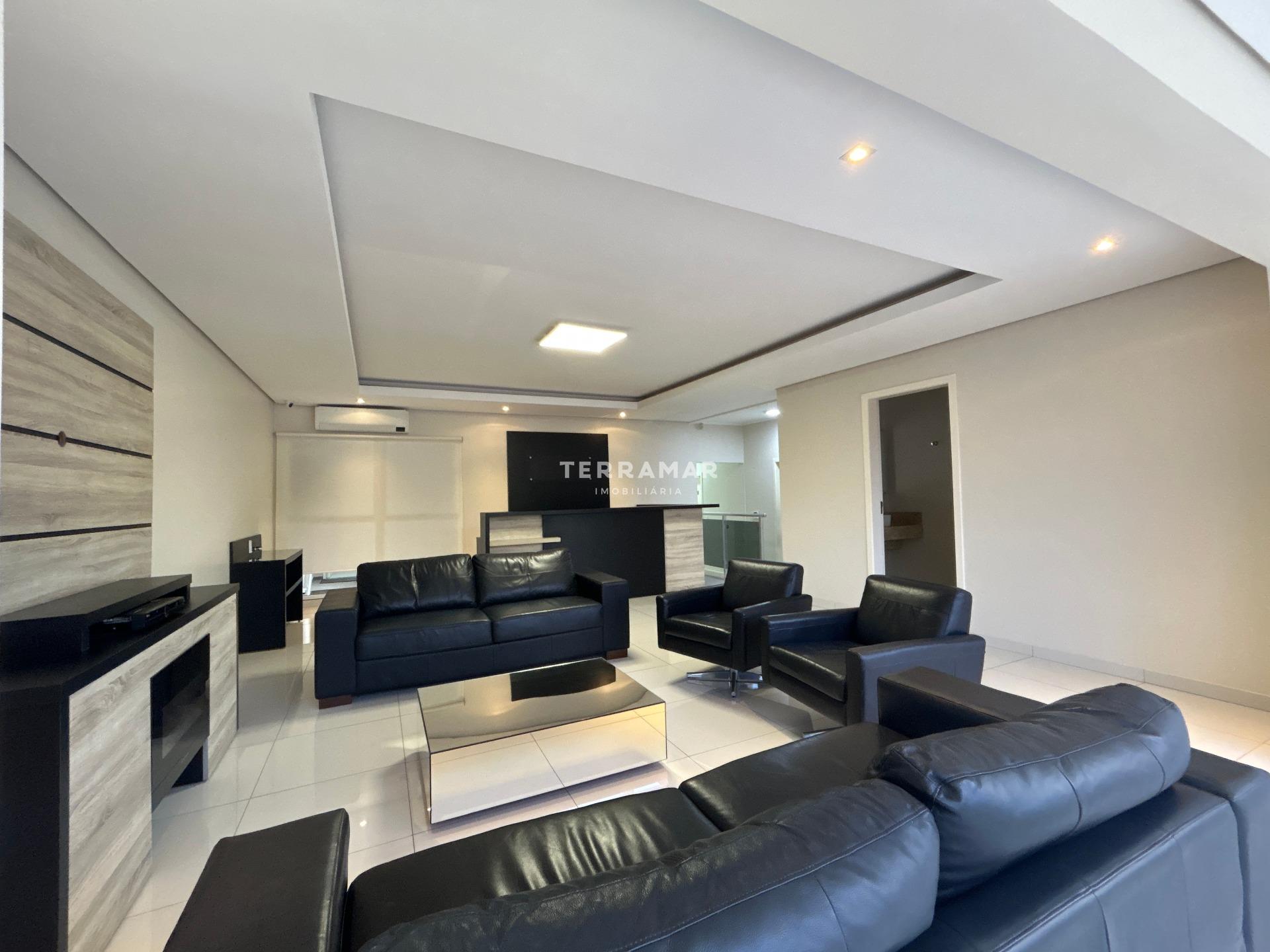 Casa Comercial à venda no Guarani: 