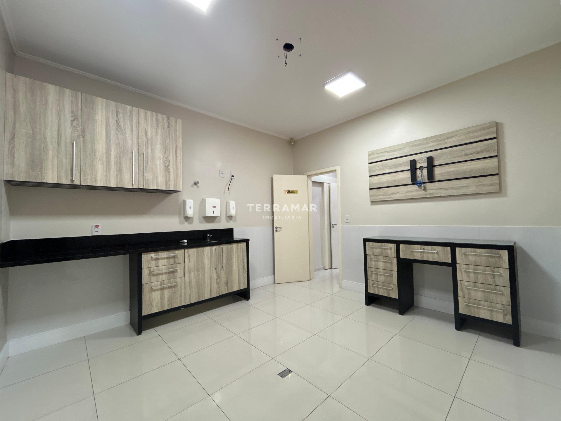 Casa Comercial à venda no Guarani: 