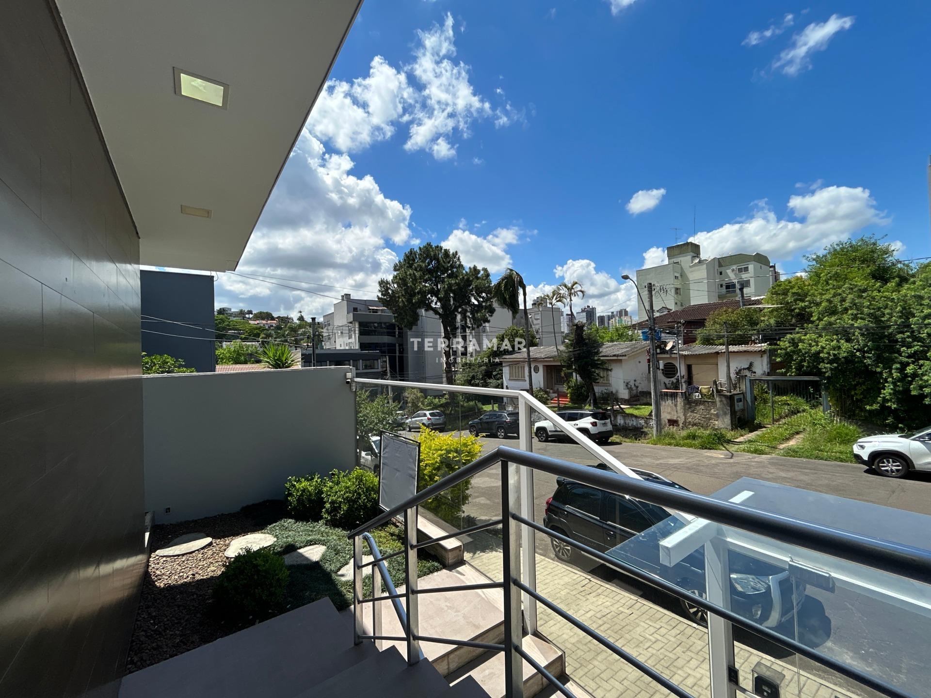 Casa Comercial à venda no Guarani: 