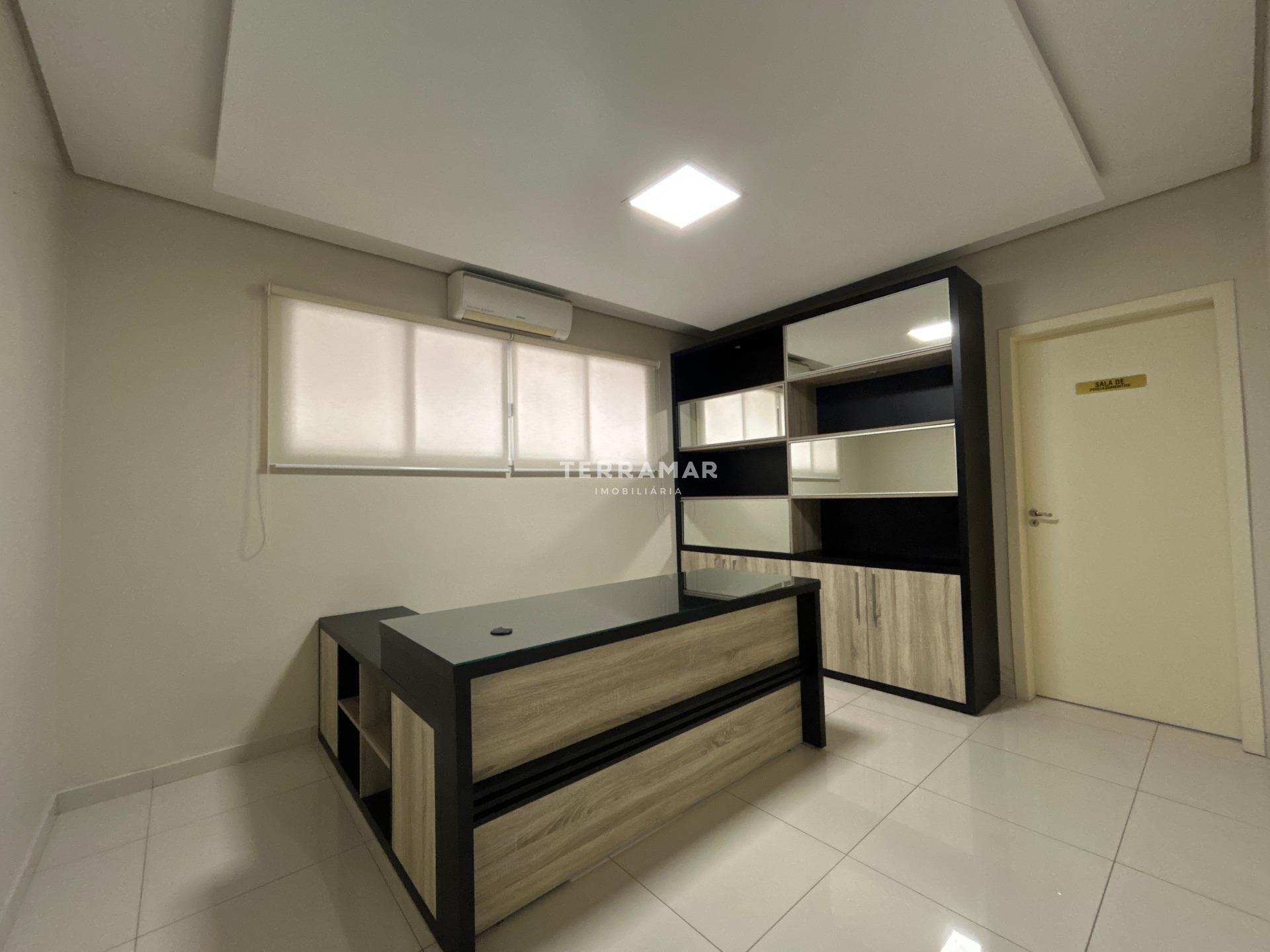 Casa Comercial à venda no Guarani: 