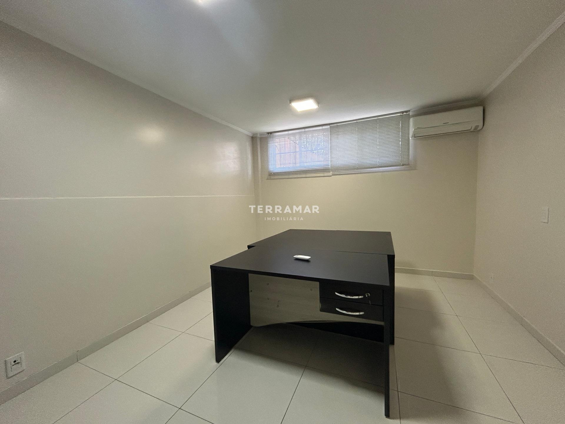 Casa Comercial à venda no Guarani: 