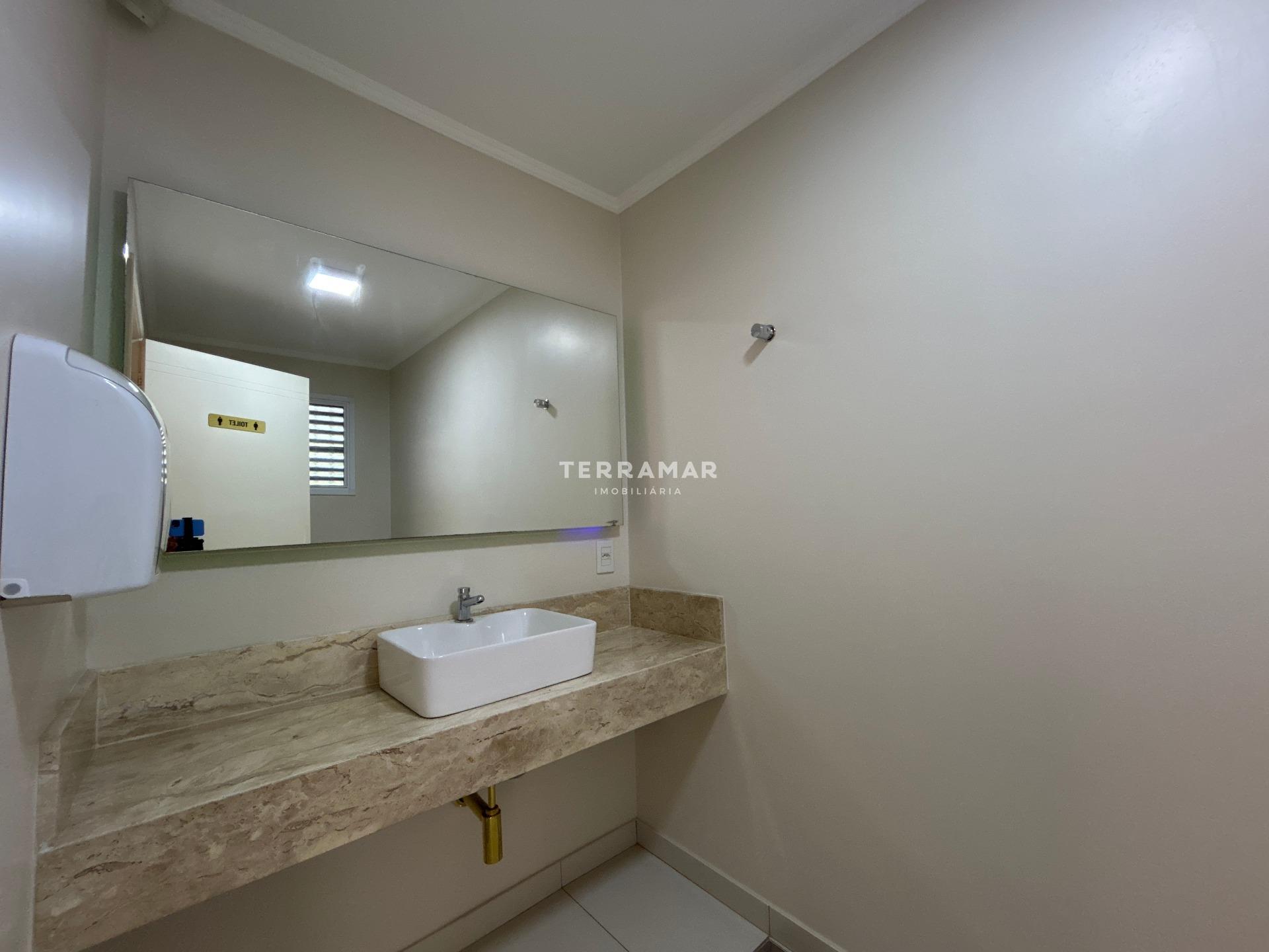 Casa Comercial à venda no Guarani: 