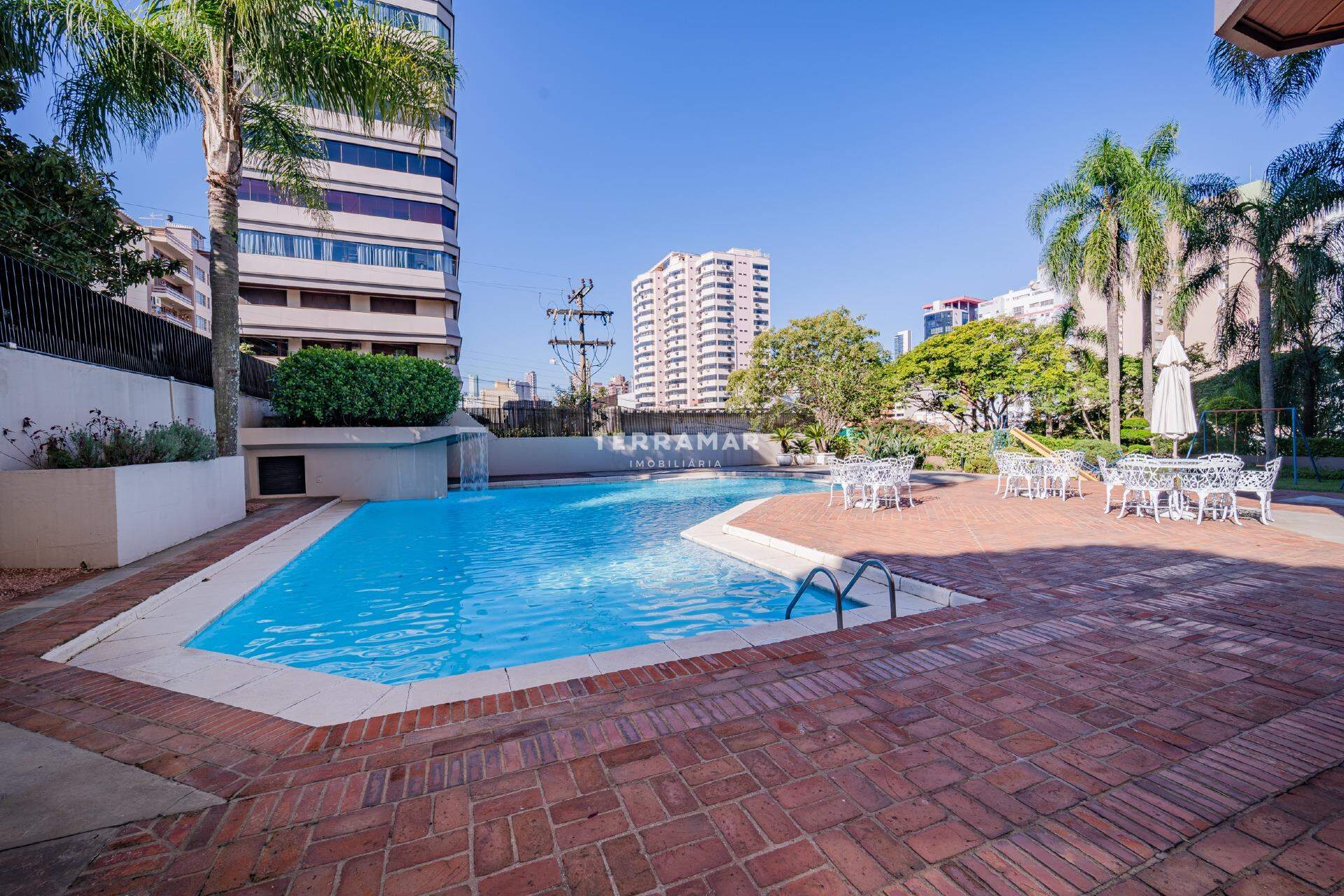 Apartamento à venda no Vila Rosa: 