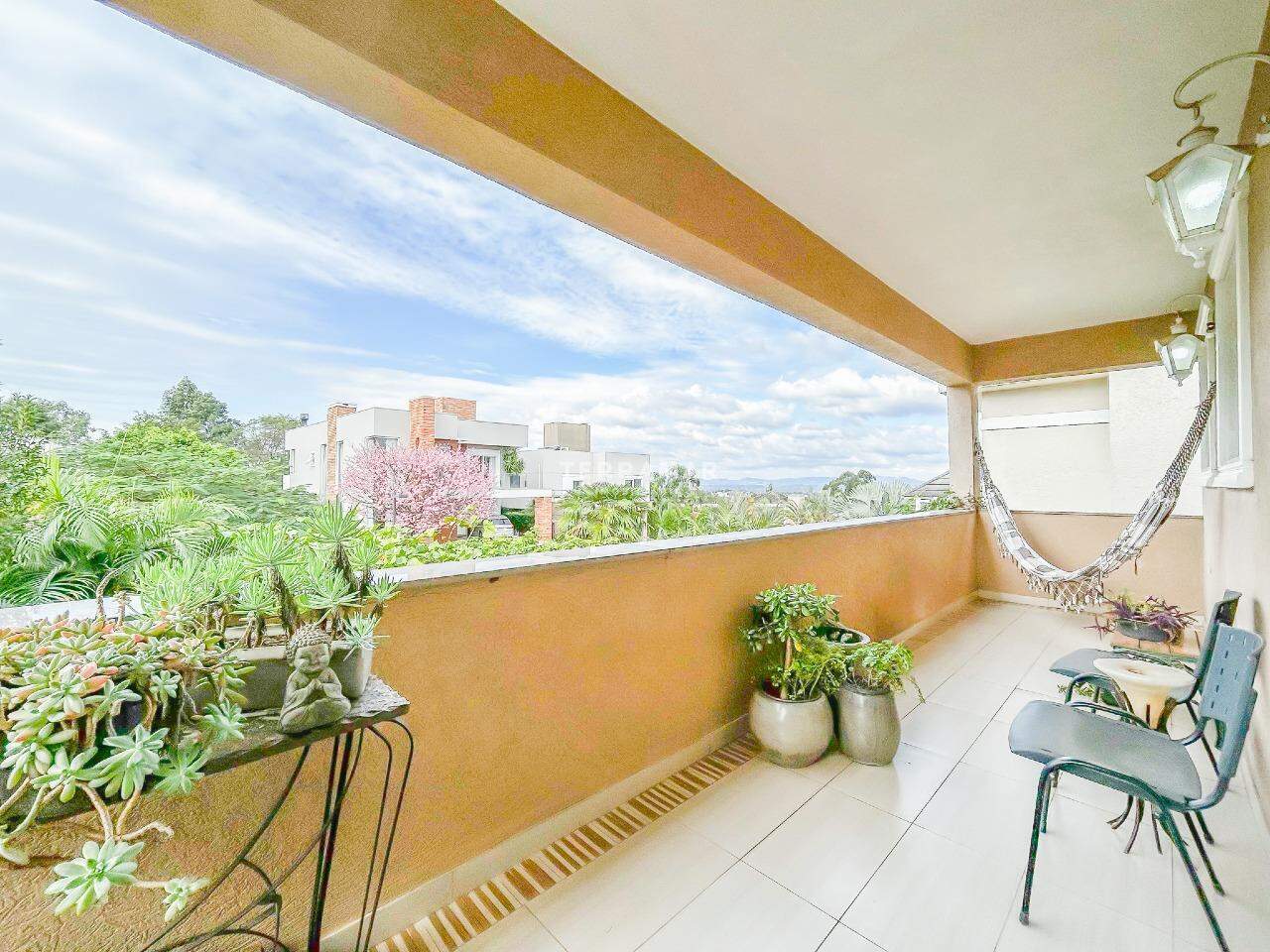 Casa em condomínio à venda no Hamburgo Velho: