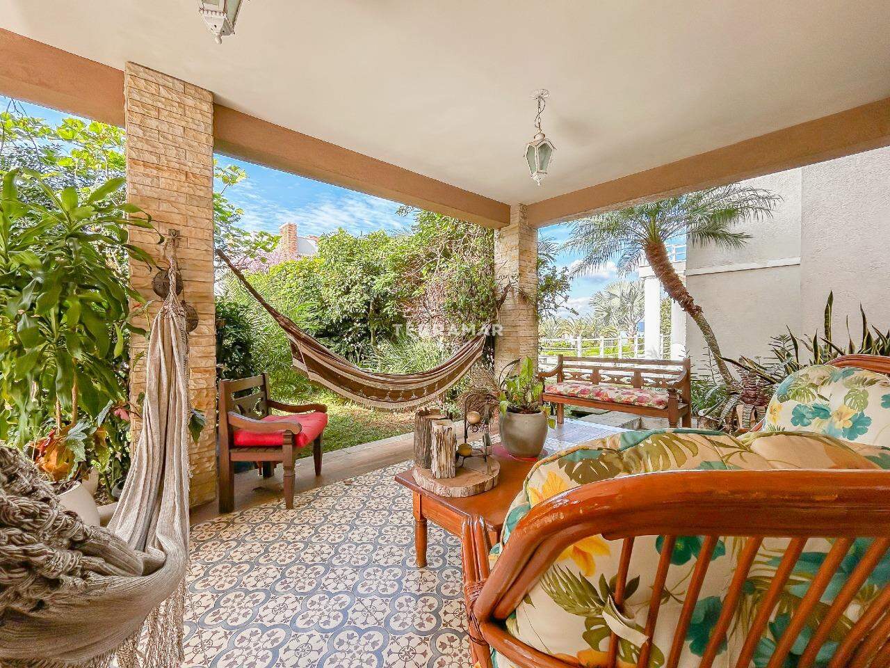 Casa em condomínio à venda no Hamburgo Velho:
