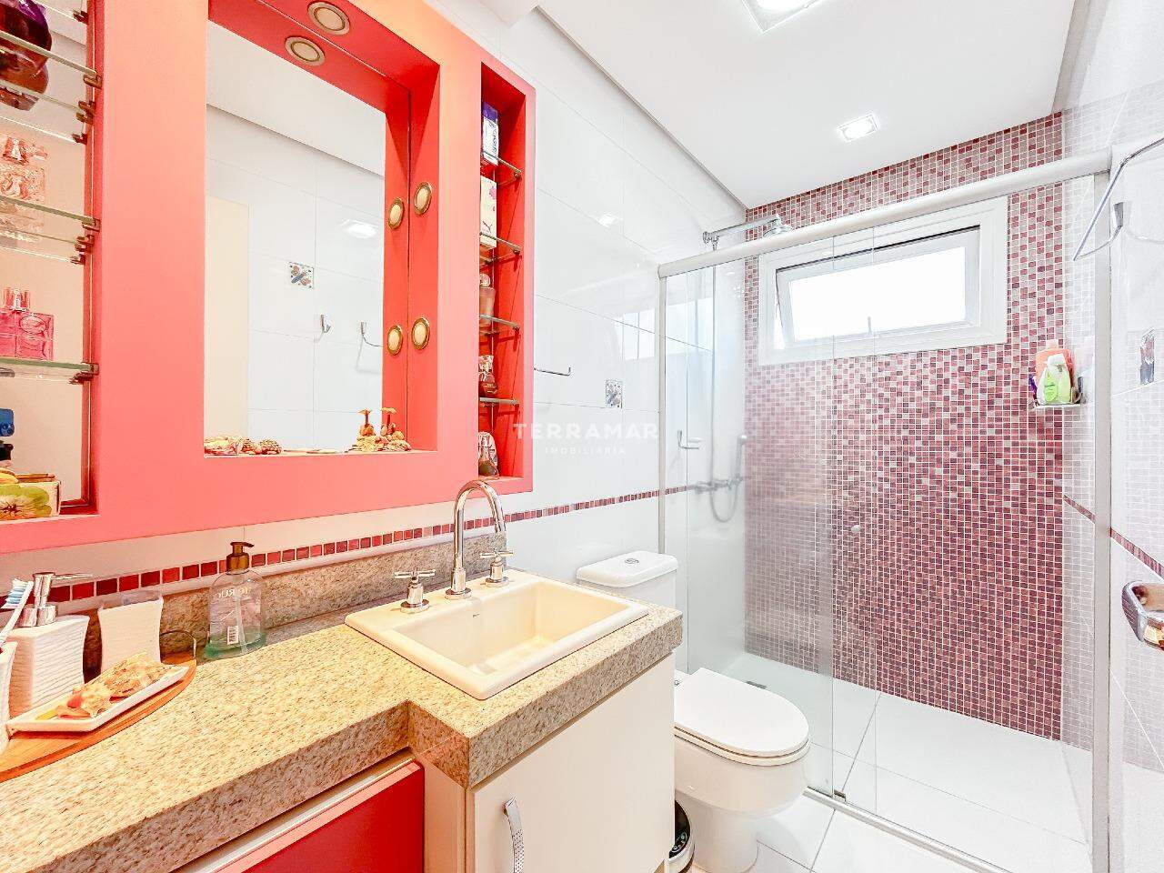 Casa em condomínio à venda no Hamburgo Velho: