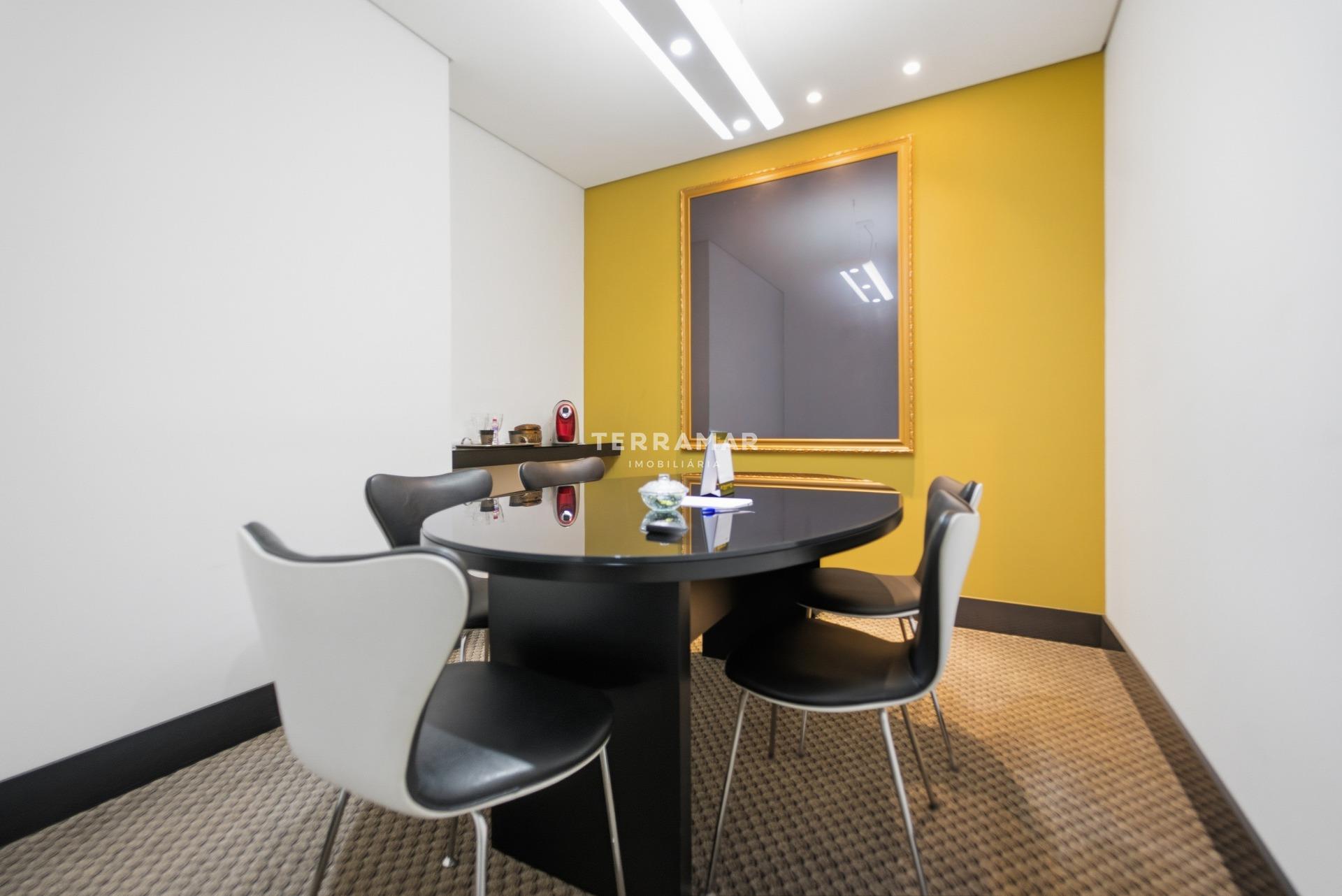 Sala comercial à venda no Centro: 