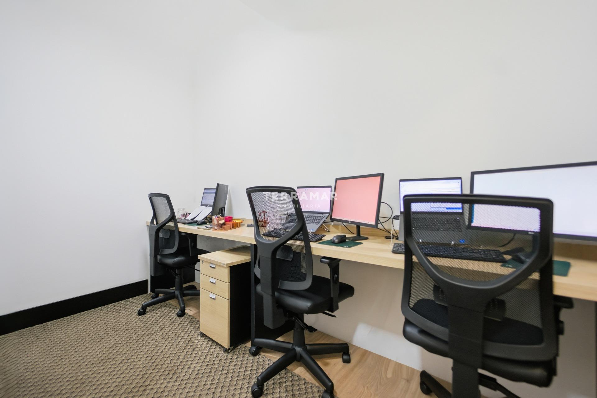 Sala comercial à venda no Centro: 