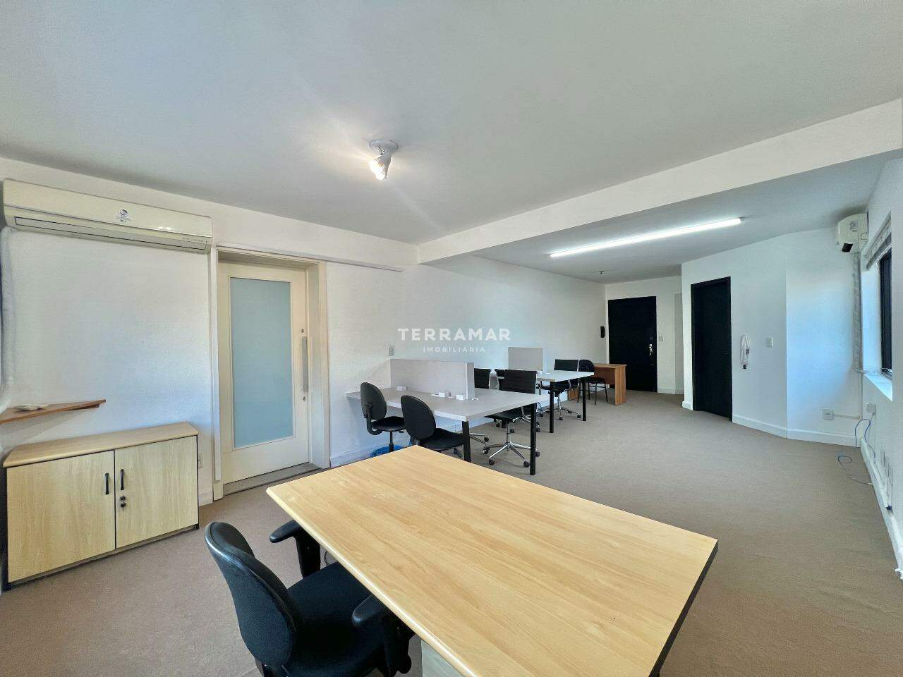 Sala comercial à venda no Centro: 