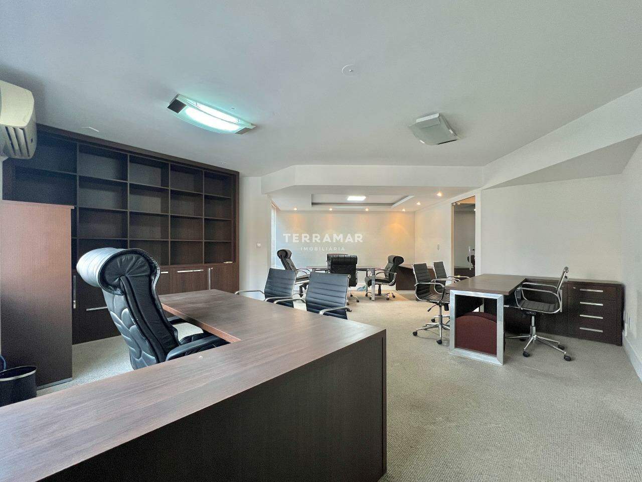 Sala comercial à venda no Centro: 