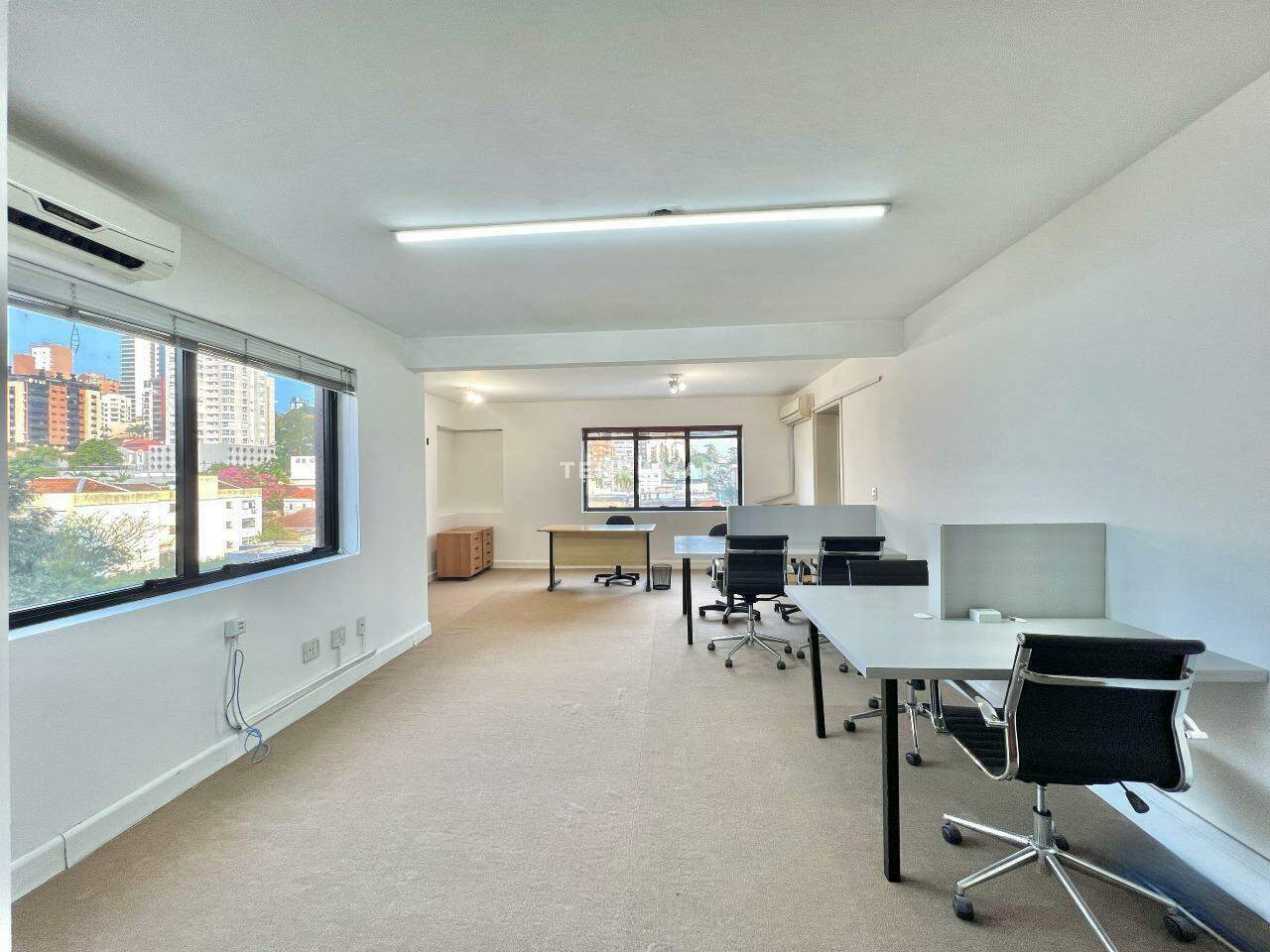 Sala comercial à venda no Centro: 