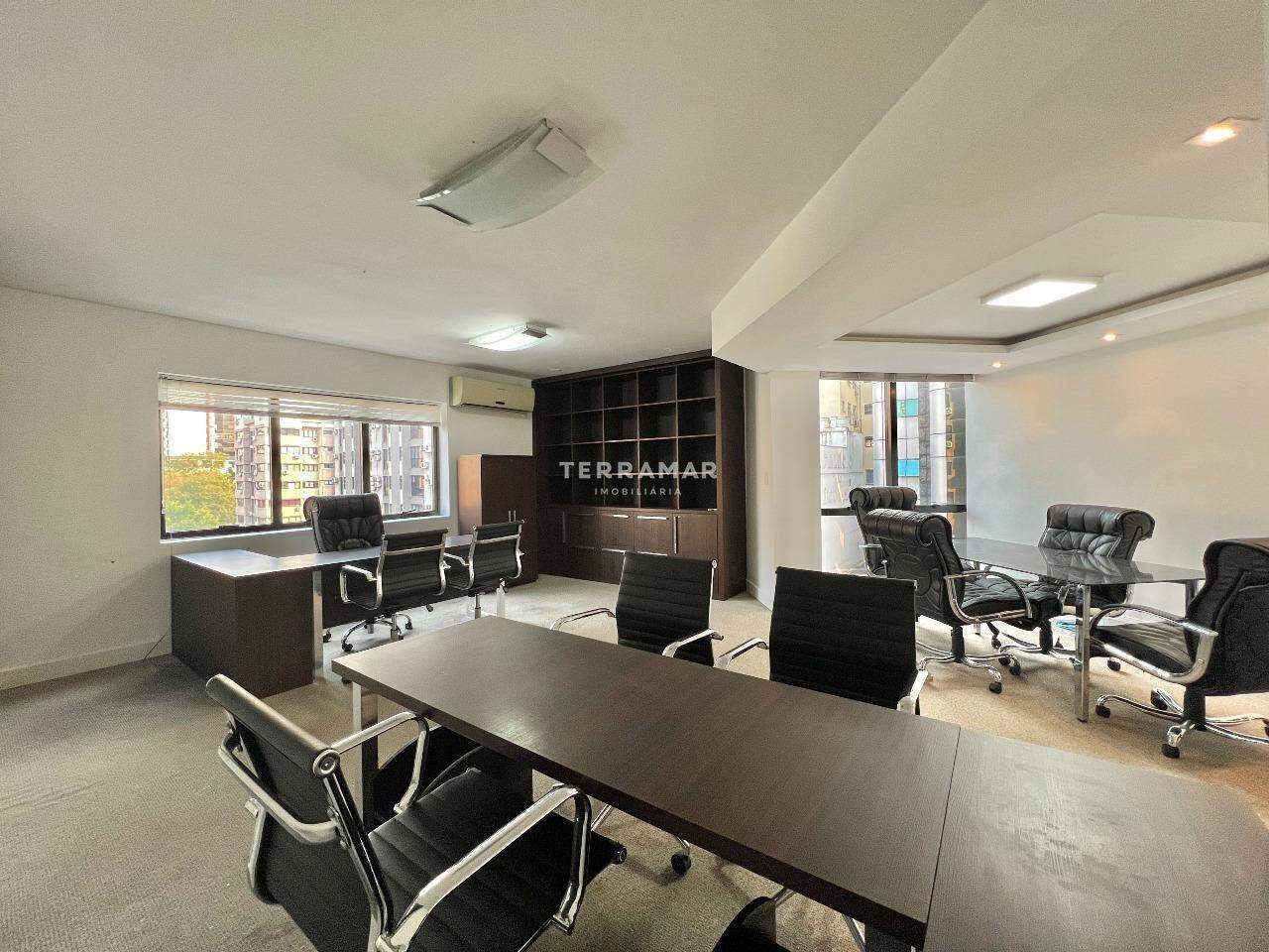 Sala comercial à venda no Centro: 