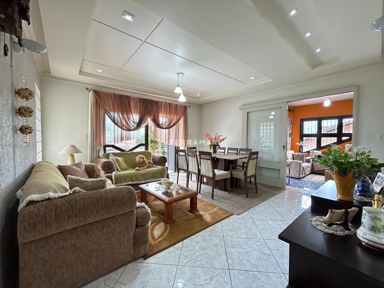 Casa à venda no Canudos: 