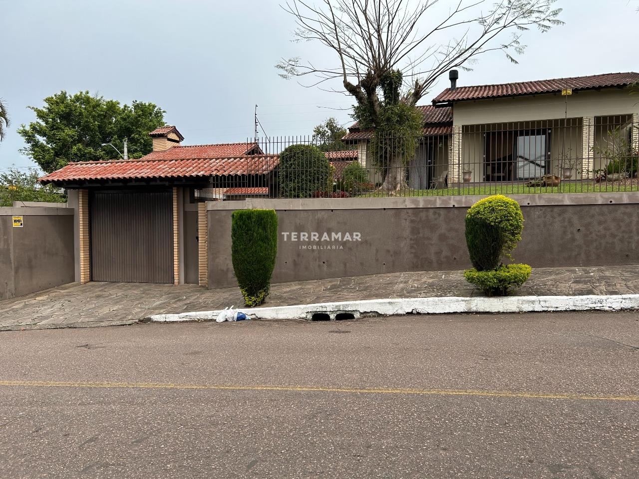 Casa à venda no Canudos: 