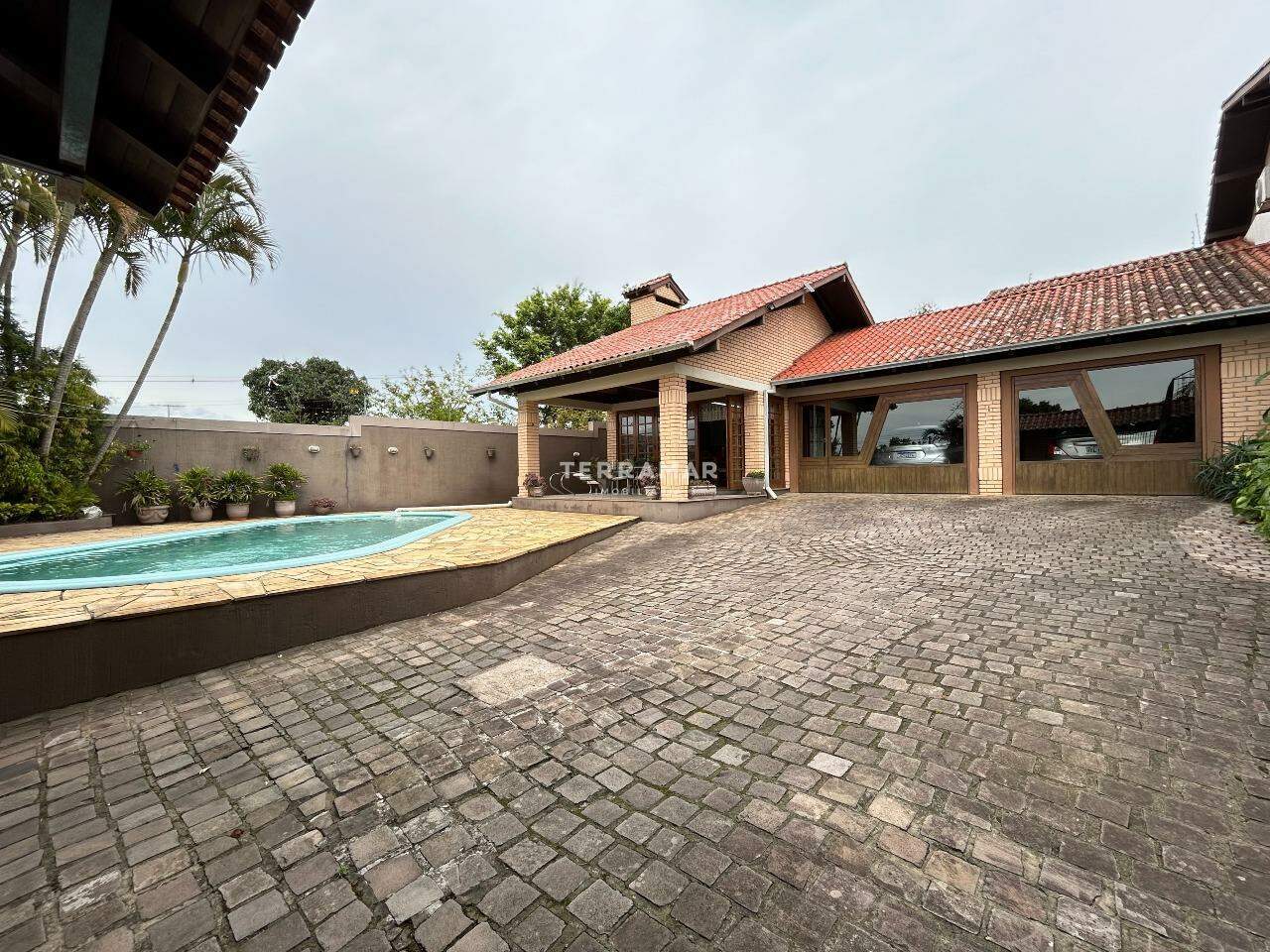 Casa à venda no Canudos: 