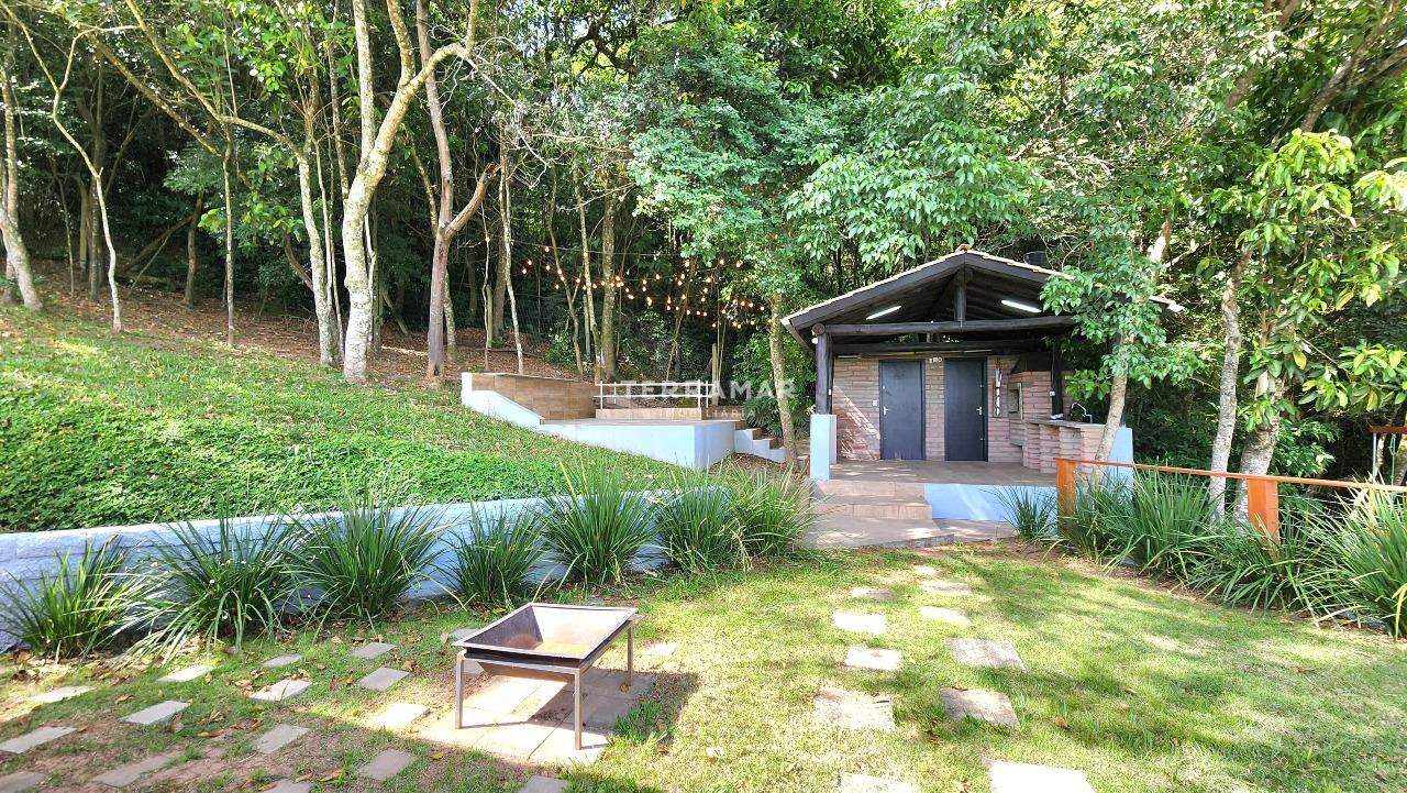 Casa em condomínio para aluguel no Lomba Grande: 