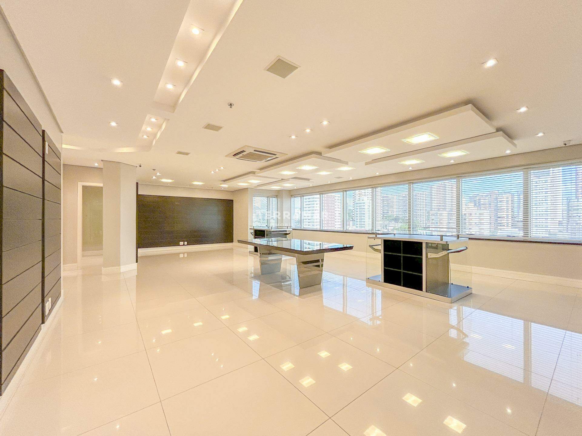 Sala comercial para aluguel no Centro: