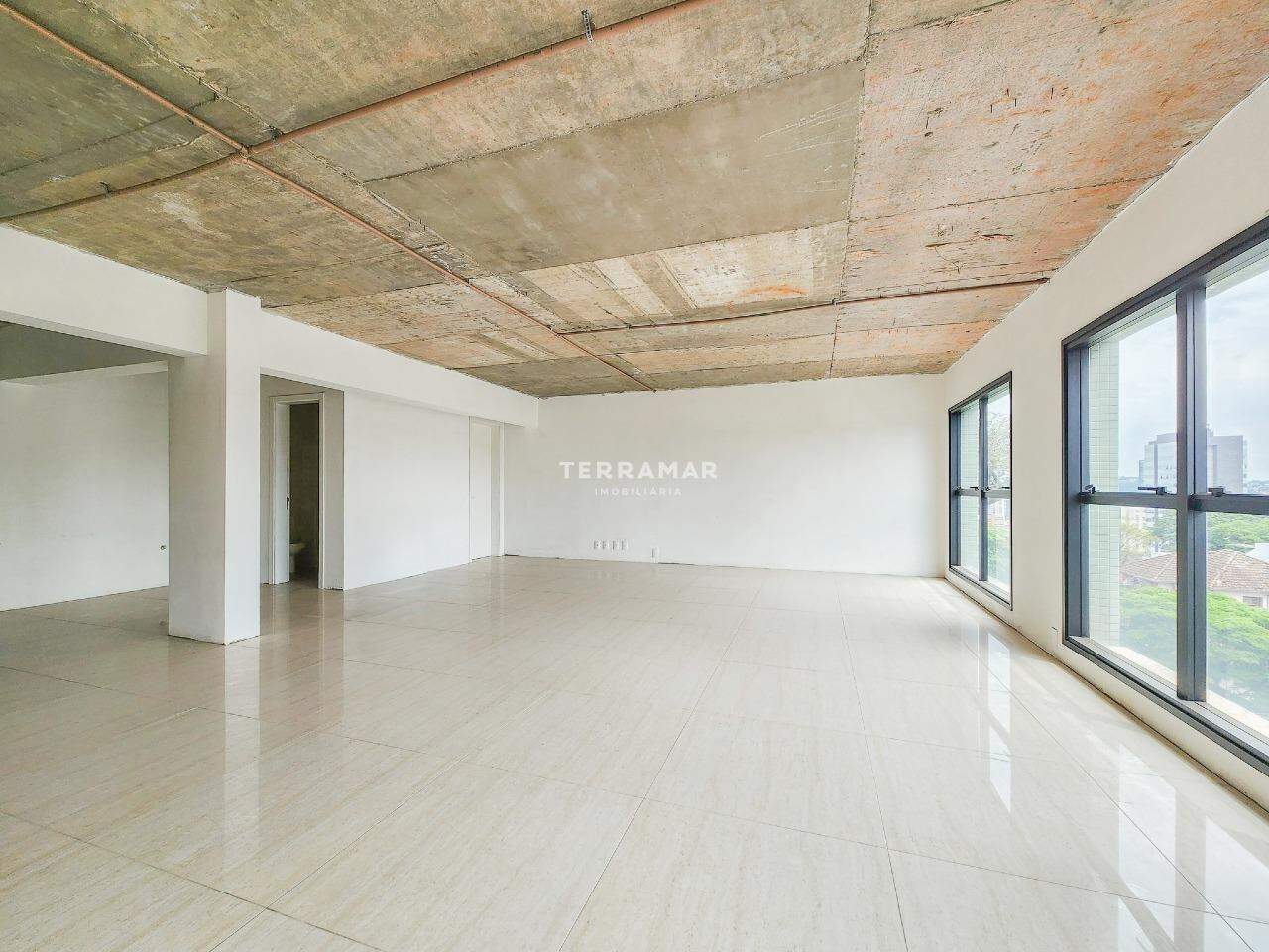 Sala comercial à venda no Centro: