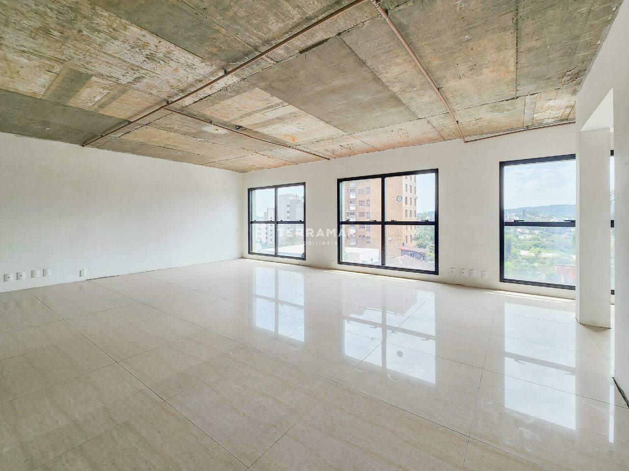 Sala comercial à venda no Centro: 