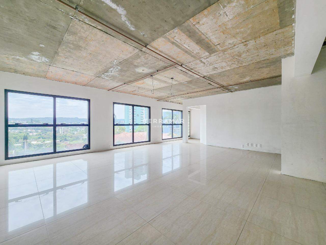 Sala comercial à venda no Centro: 