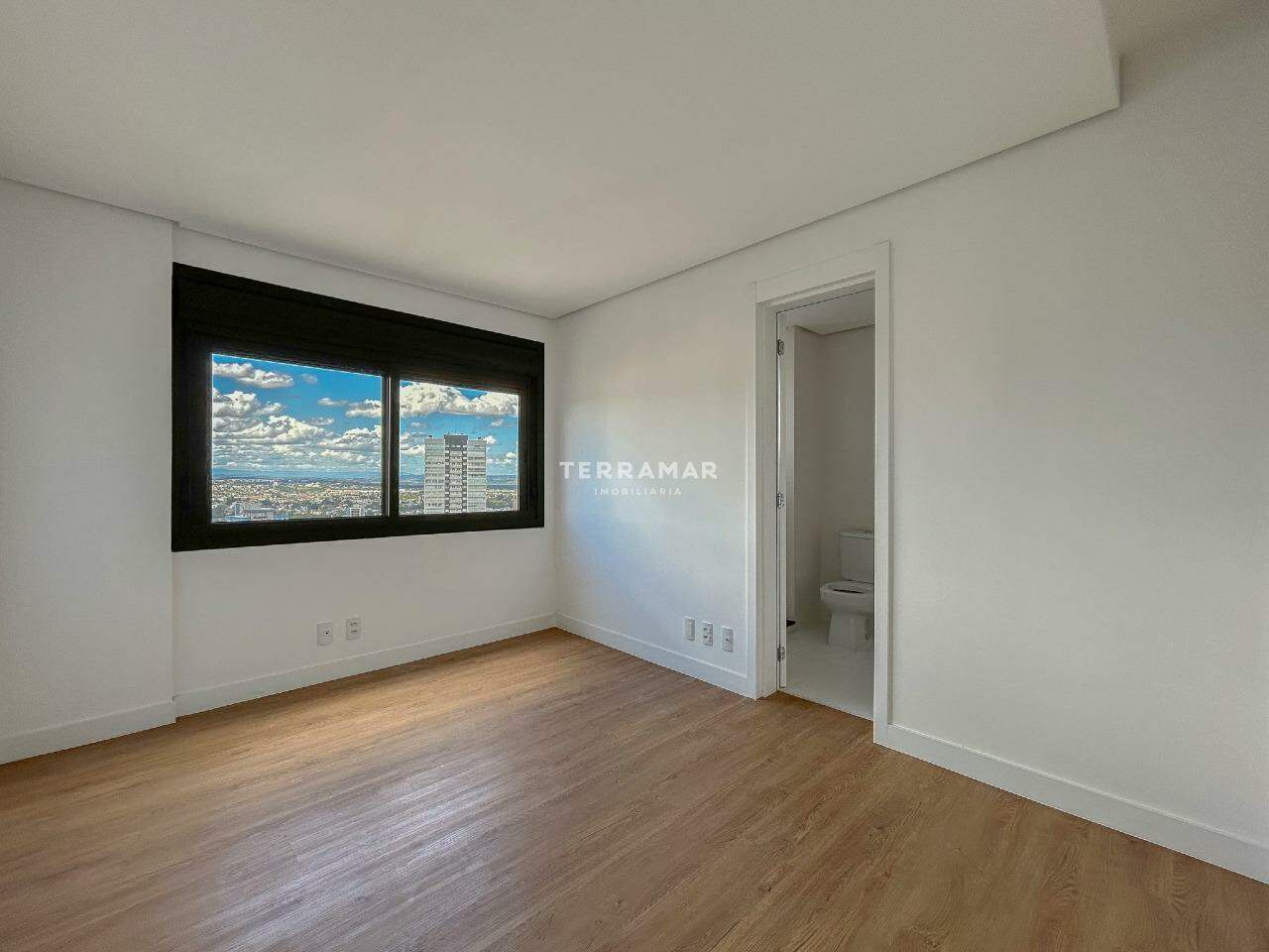 Apartamento para aluguel no Centro: 