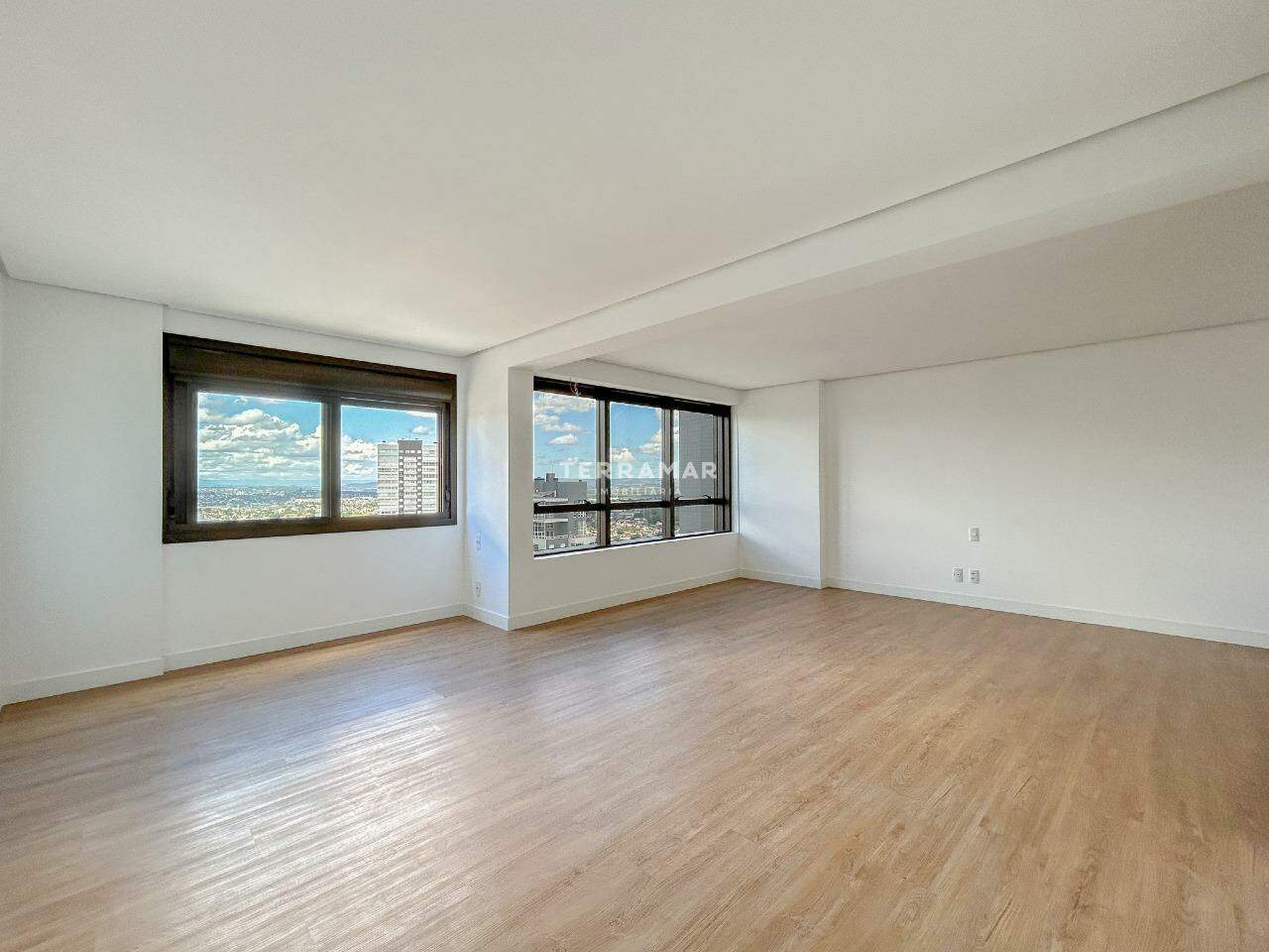 Apartamento para aluguel no Centro: 