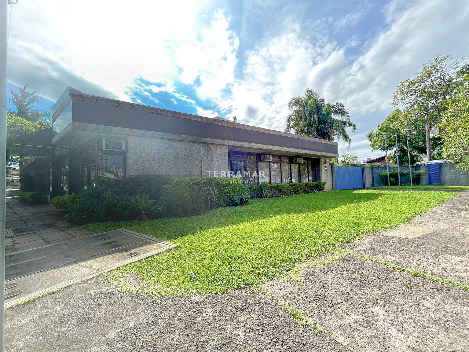 Prédio à venda no Ideal: