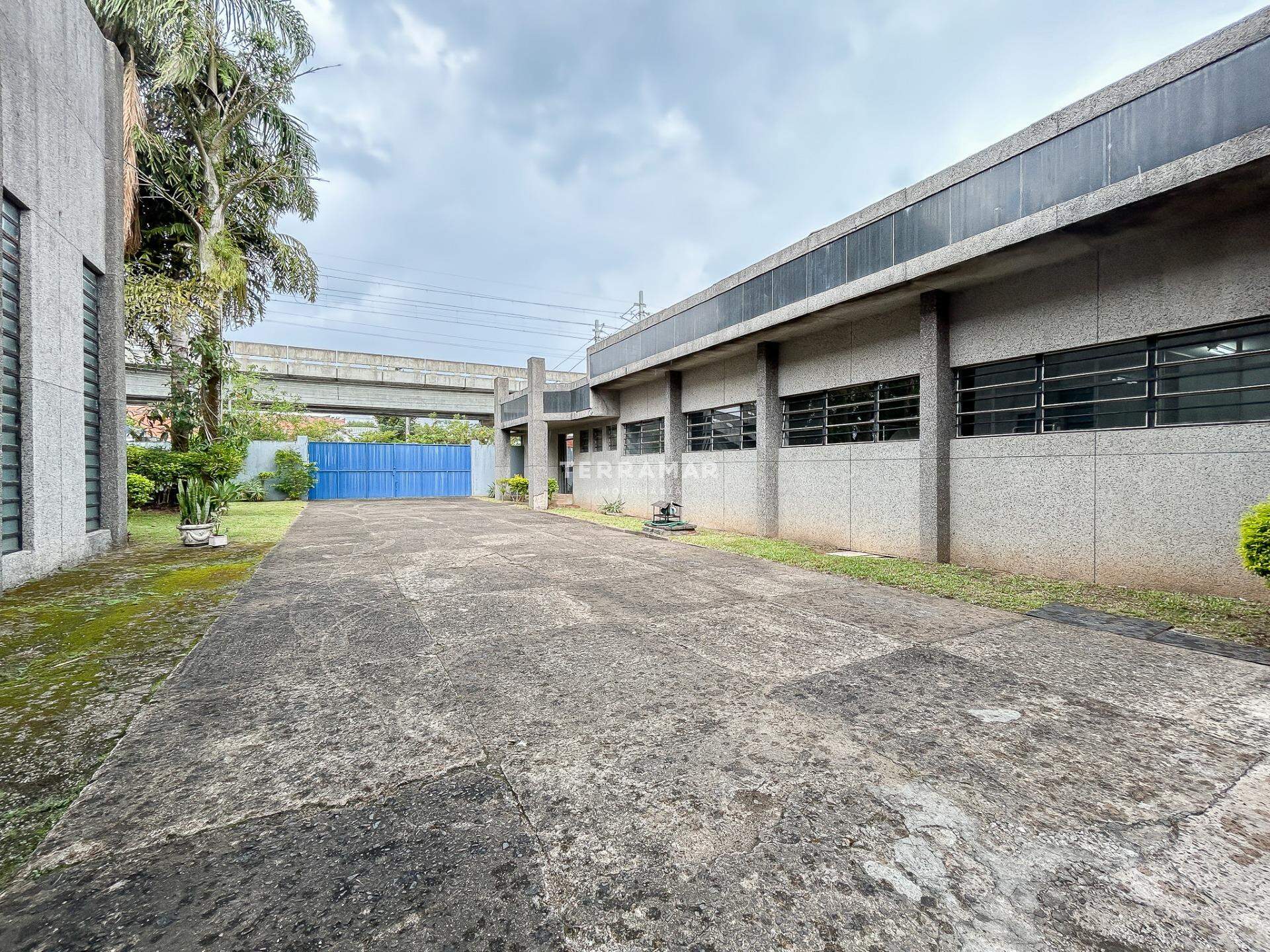 Prédio à venda no Ideal: