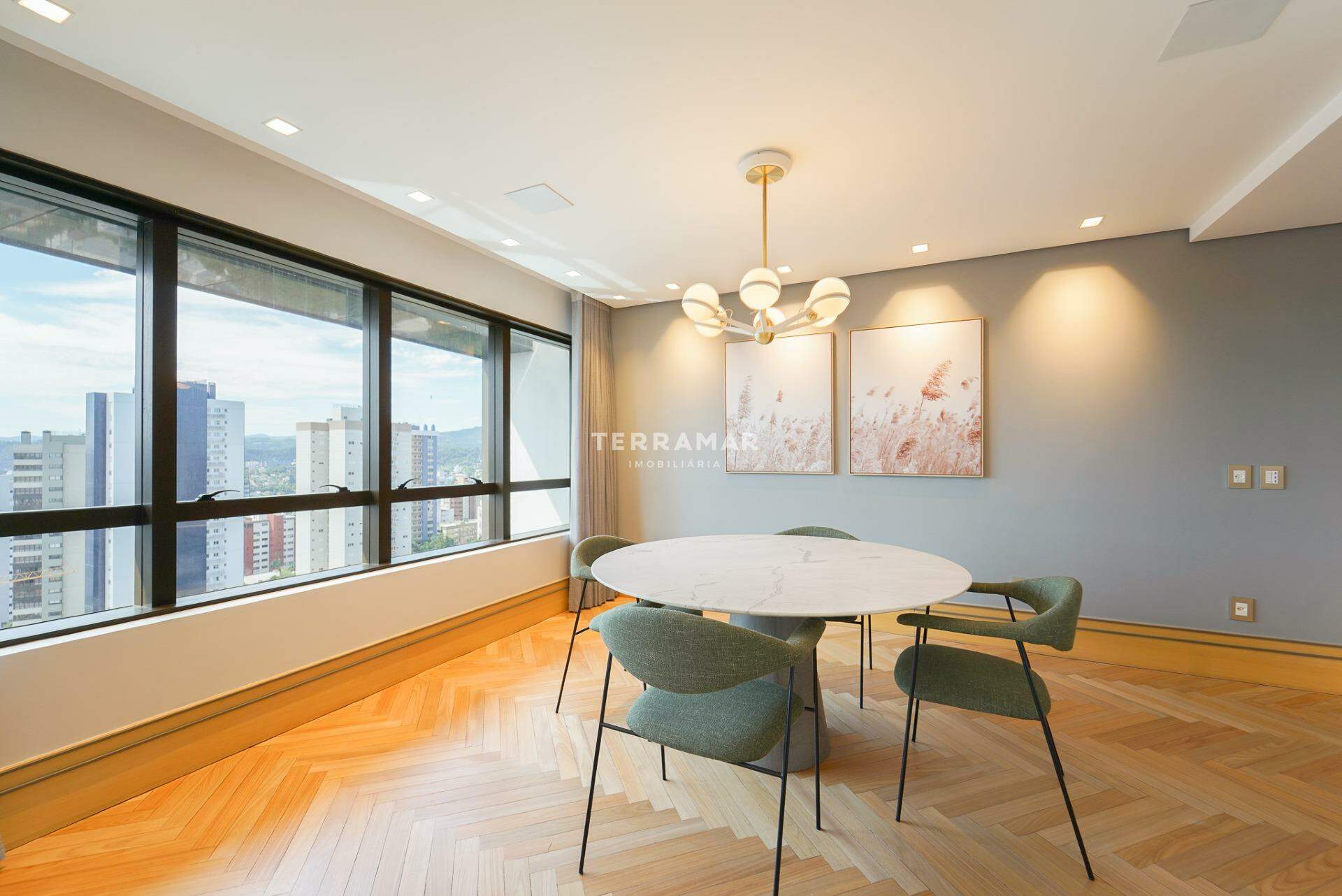 Apartamento à venda no Centro: 